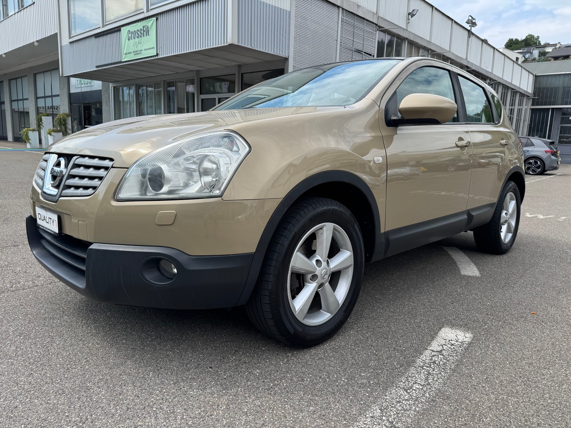 NISSAN Qashqai 2.0 dCi 4WD tekna Automatic-image-1