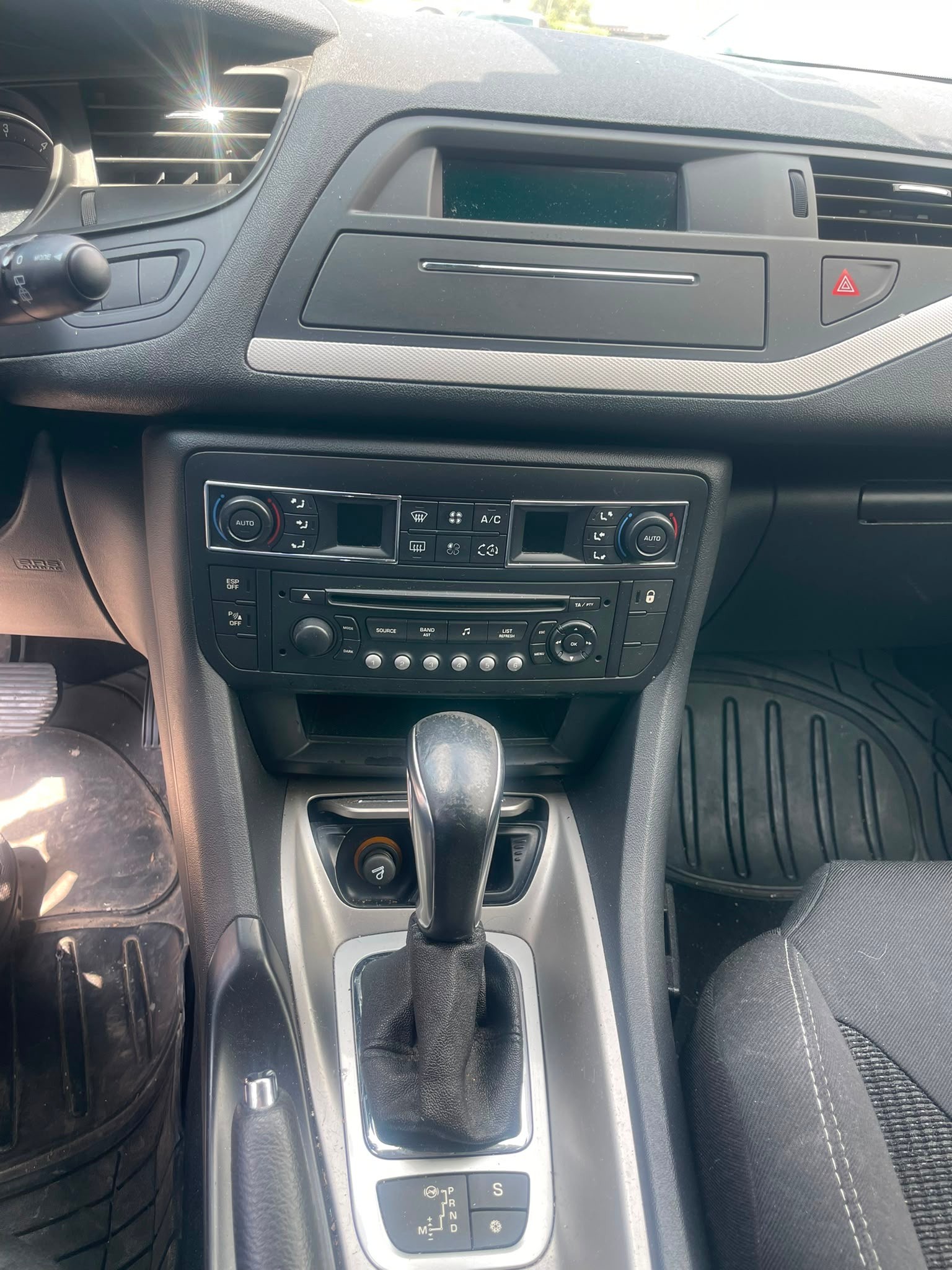 CITROEN C5 Tourer 2.0 HDi Exclusive Automatic-image-7