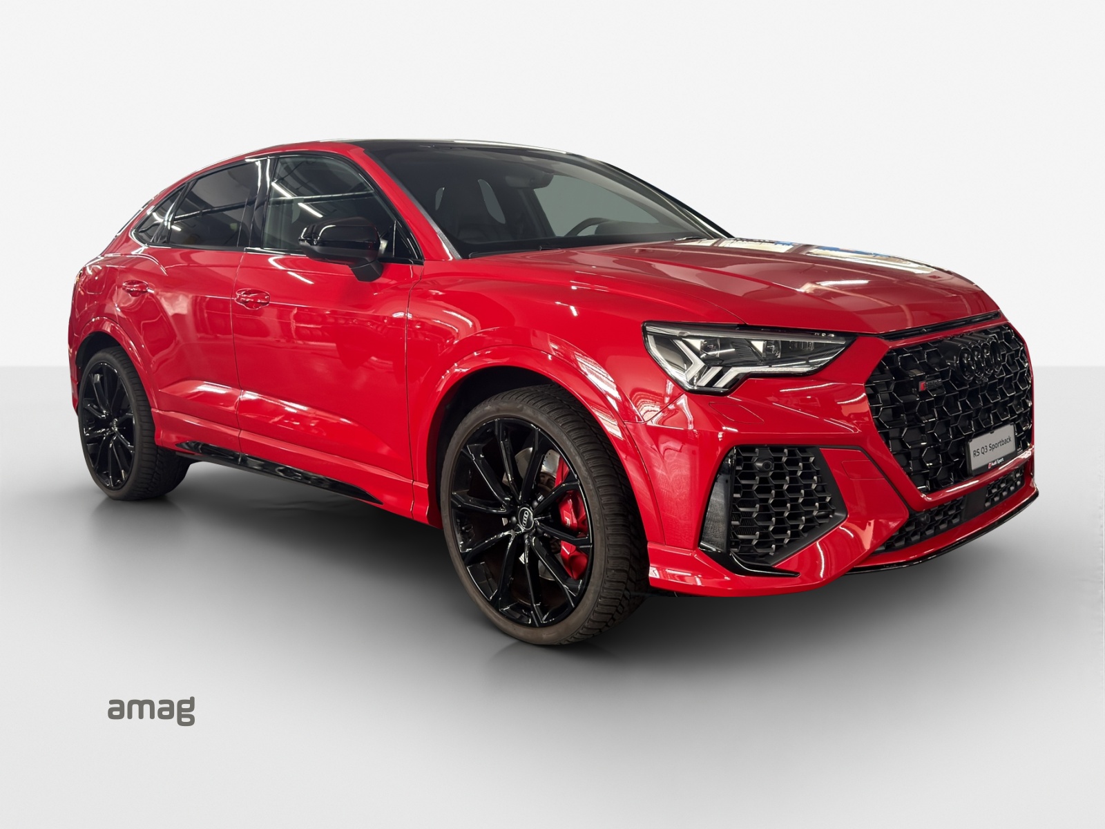 AUDI RS Q3 Sportback quattro S tronic-image-5