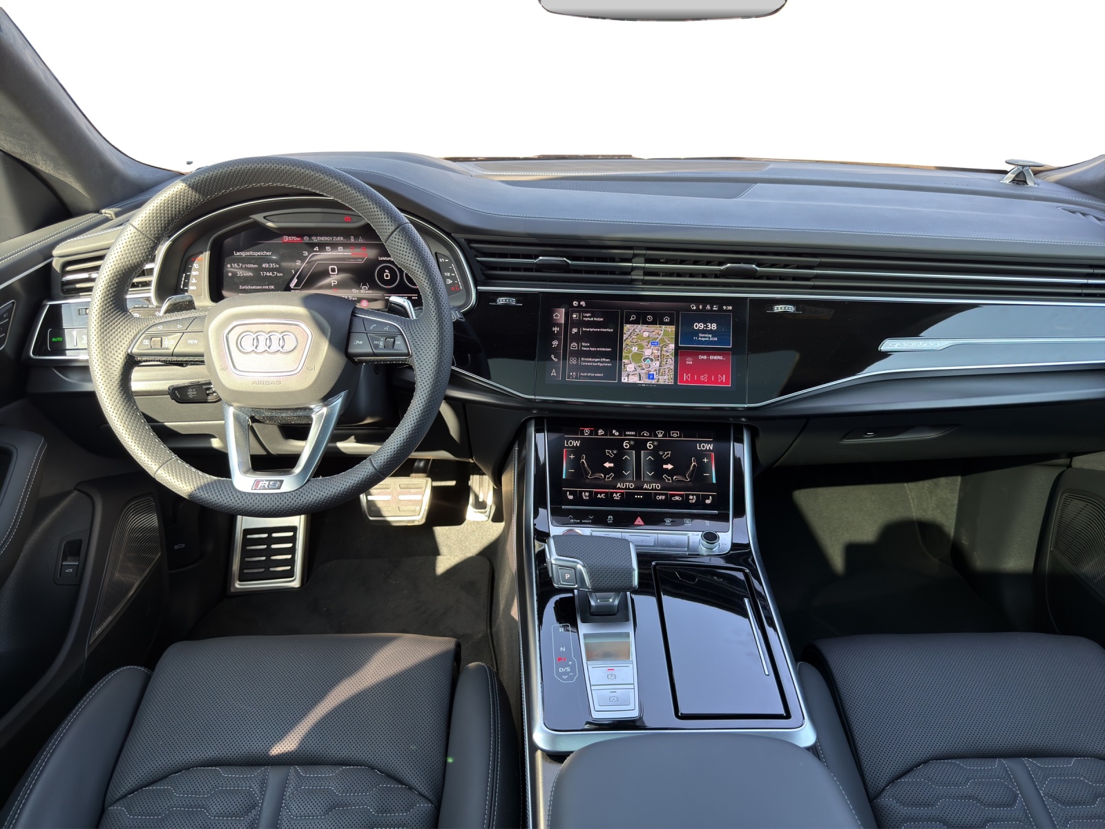 AUDI RSQ8 performance quattro-image-11