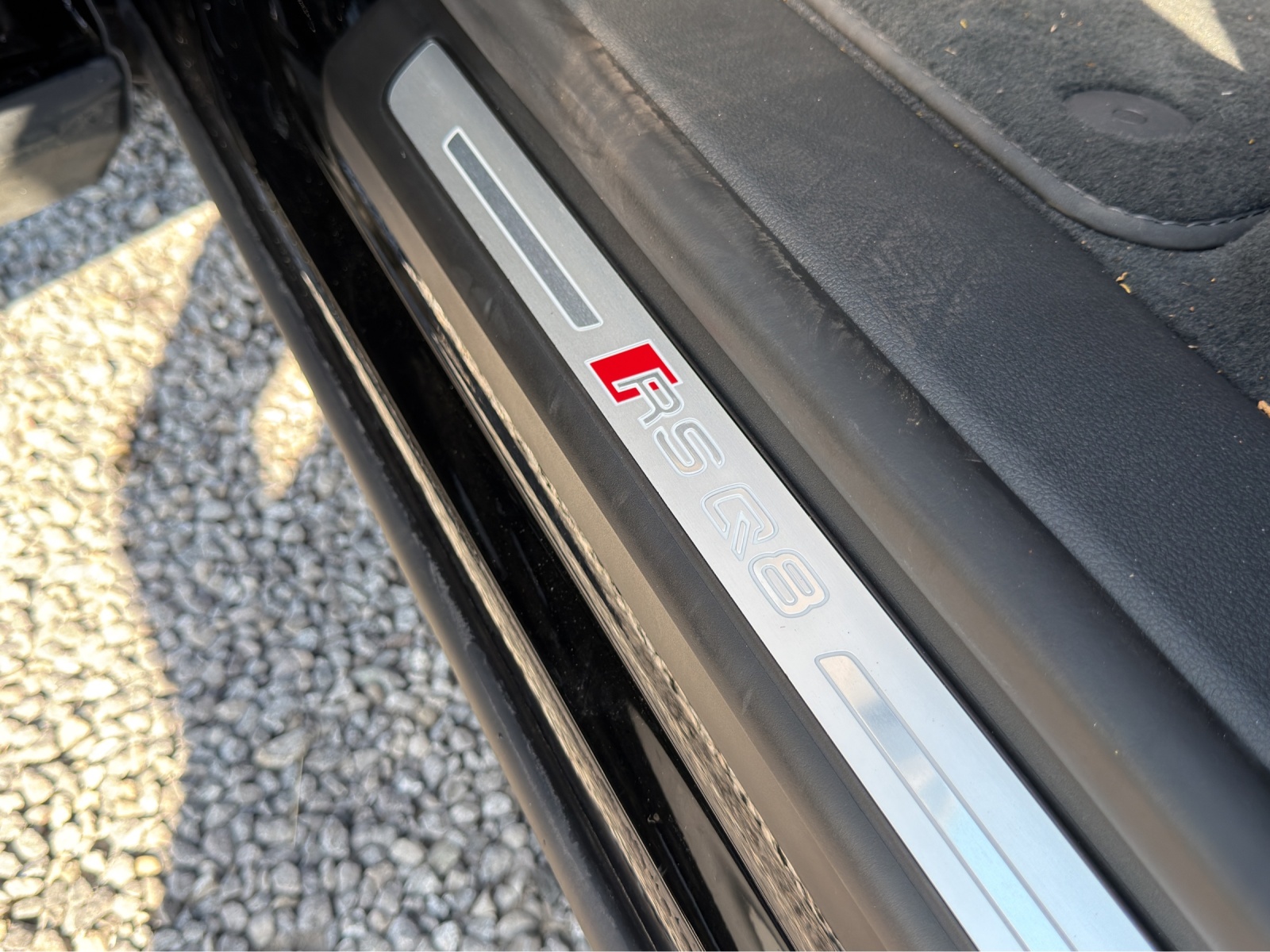 AUDI RSQ8 performance quattro-image-27