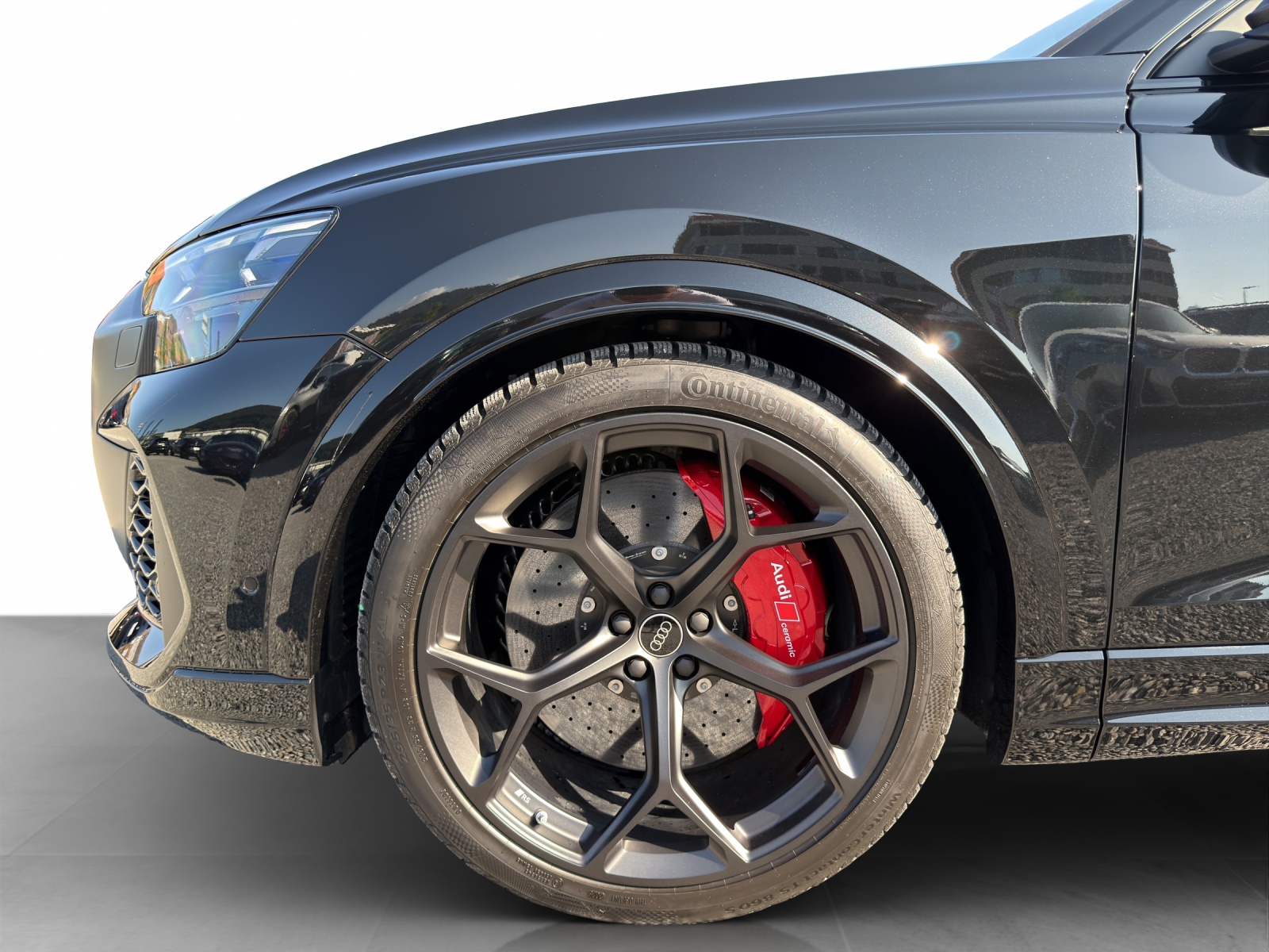AUDI RSQ8 performance quattro-image-29