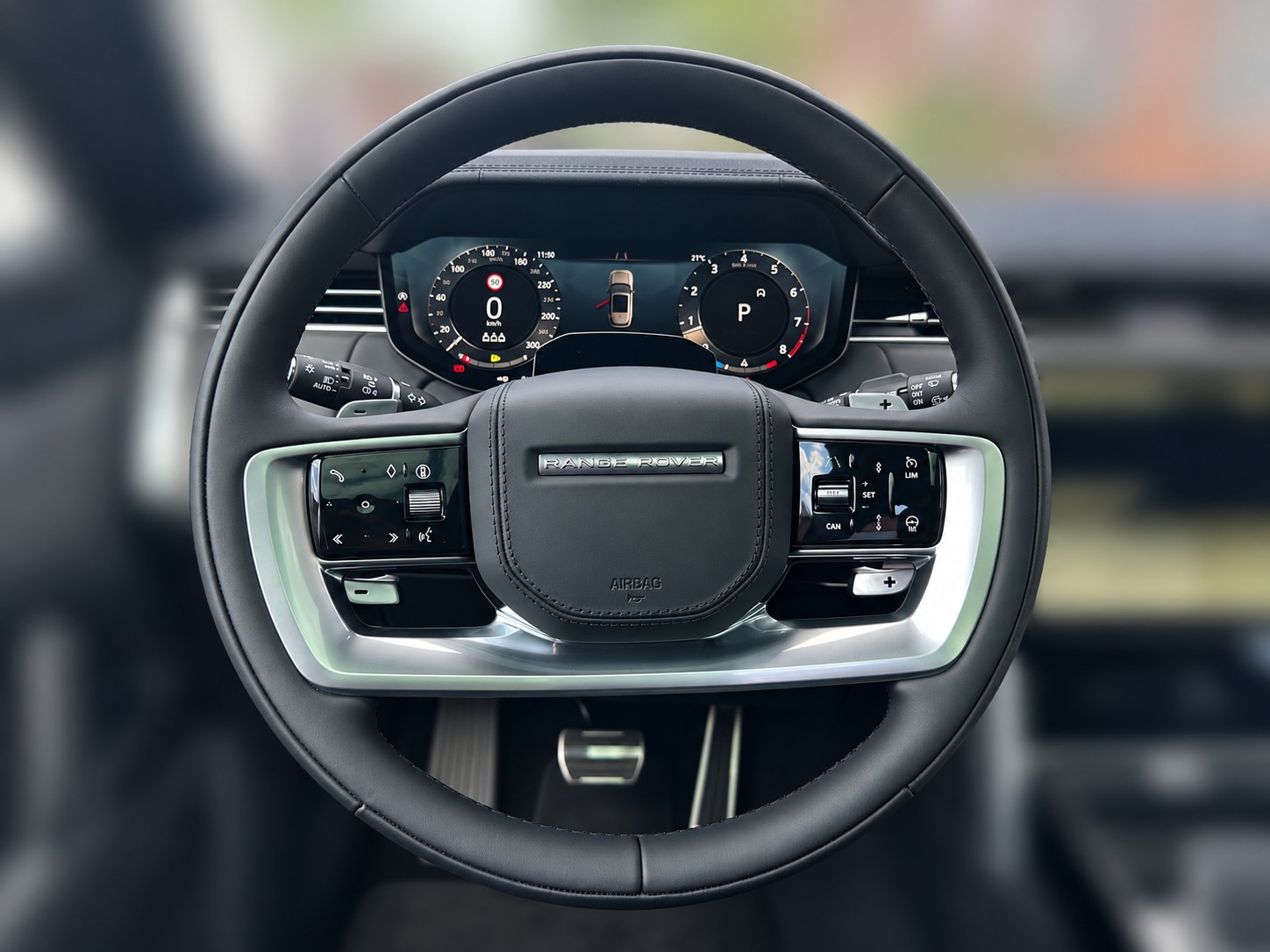 LAND ROVER HSE 4.4 V8 MY26 530PS PANO MASSAGE HUD-image-8