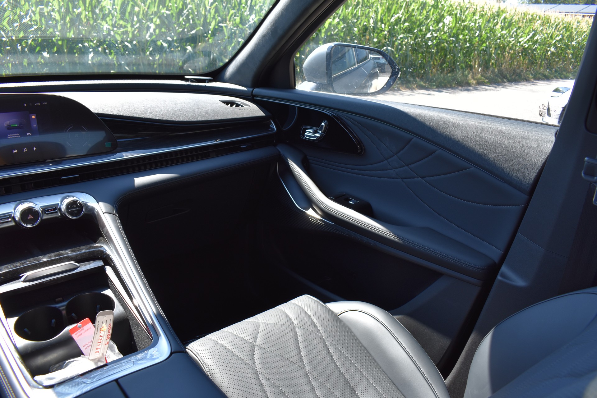 OMODA 9 PHEV SHS Exclusive AWD-image-10