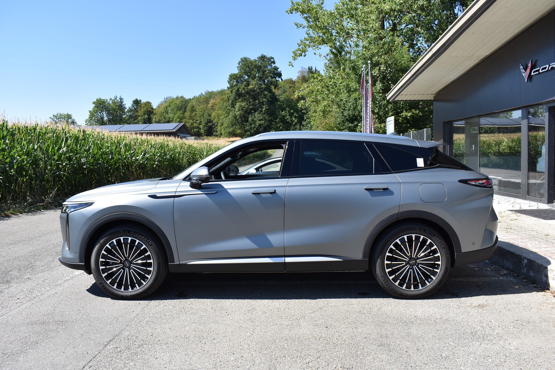 OMODA 9 PHEV SHS Exclusive AWD-image-3