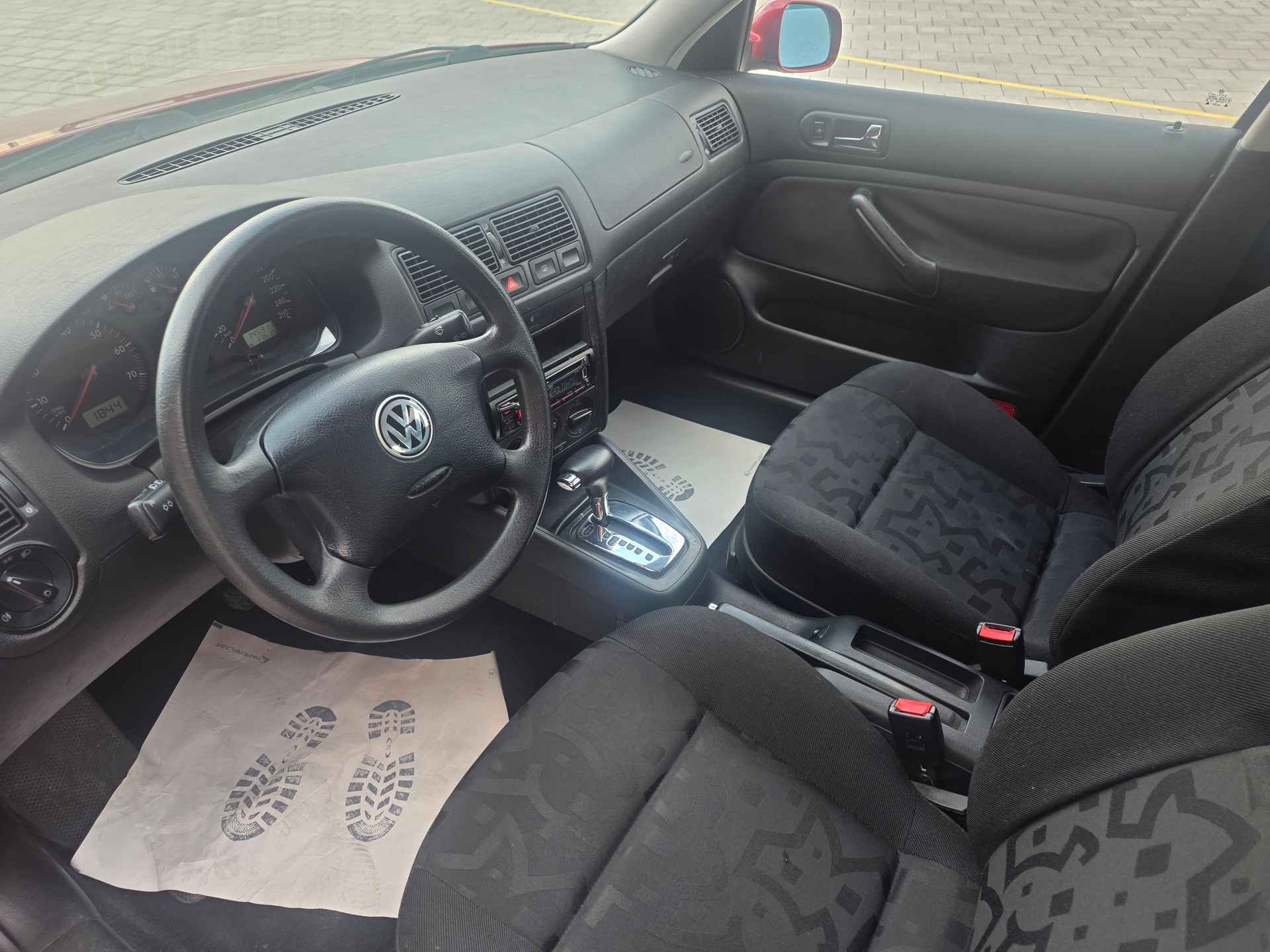 VW Golf 1.6 Comfortline-image-10