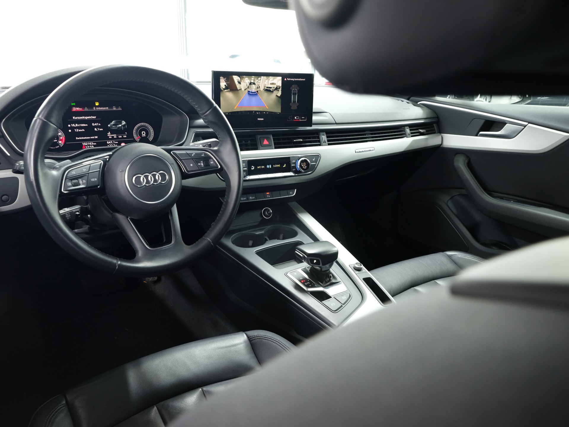 AUDI A5 Sportback 45 TFSI S-tronic *S-Line* *Rückfahrkamera* *Memory Paket*-image-25