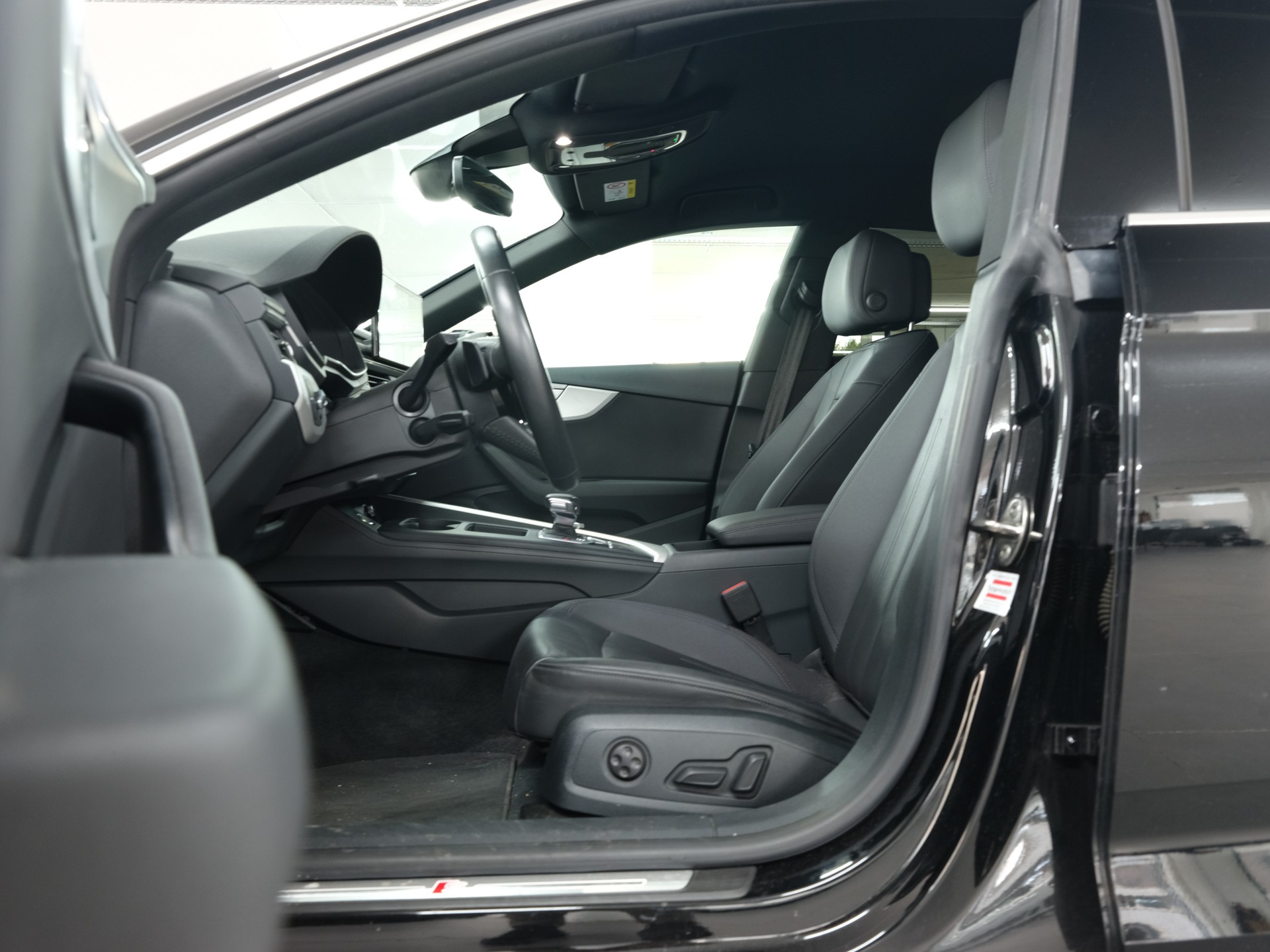 AUDI A5 Sportback 45 TFSI S-tronic *S-Line* *Rückfahrkamera* *Memory Paket*-image-19