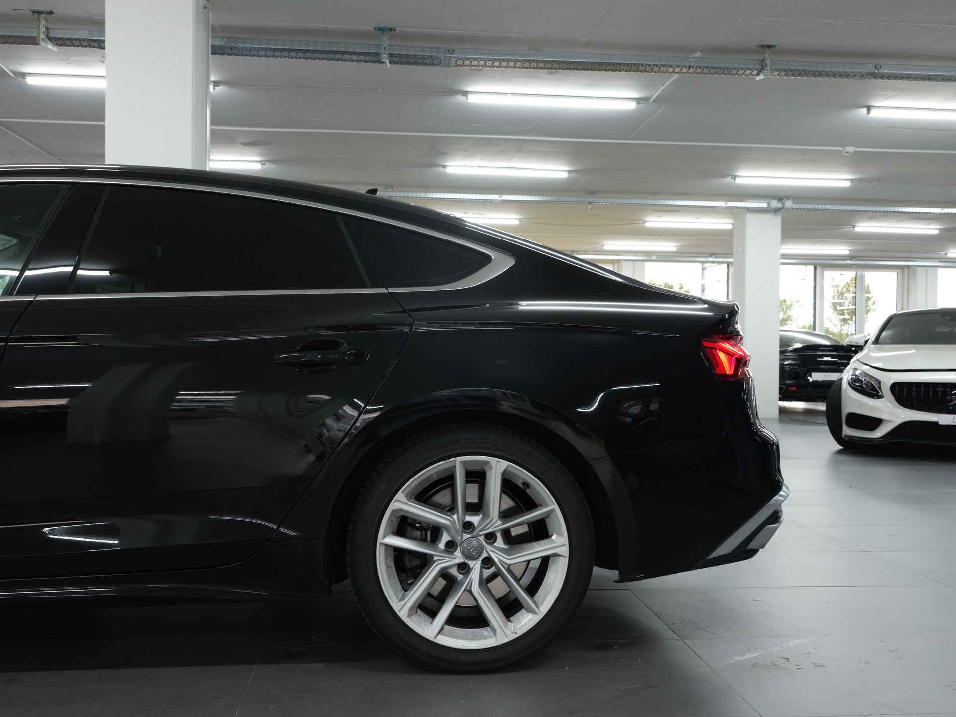 AUDI A5 Sportback 45 TFSI S-tronic *S-Line* *Rückfahrkamera* *Memory Paket*-image-13