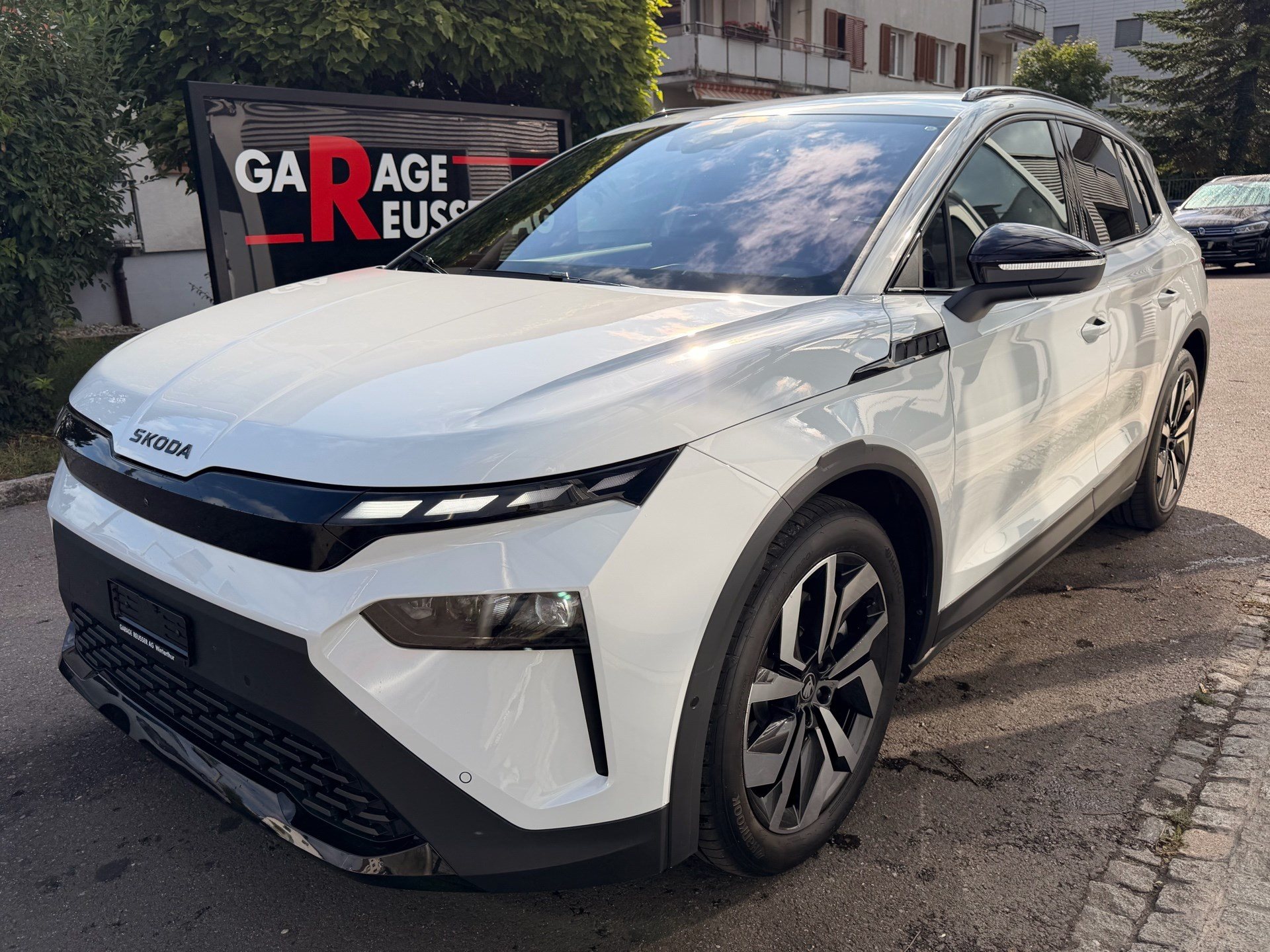 SKODA Elroq 85 Sportline *** TOP AUSSTATTUNG ***-image-0