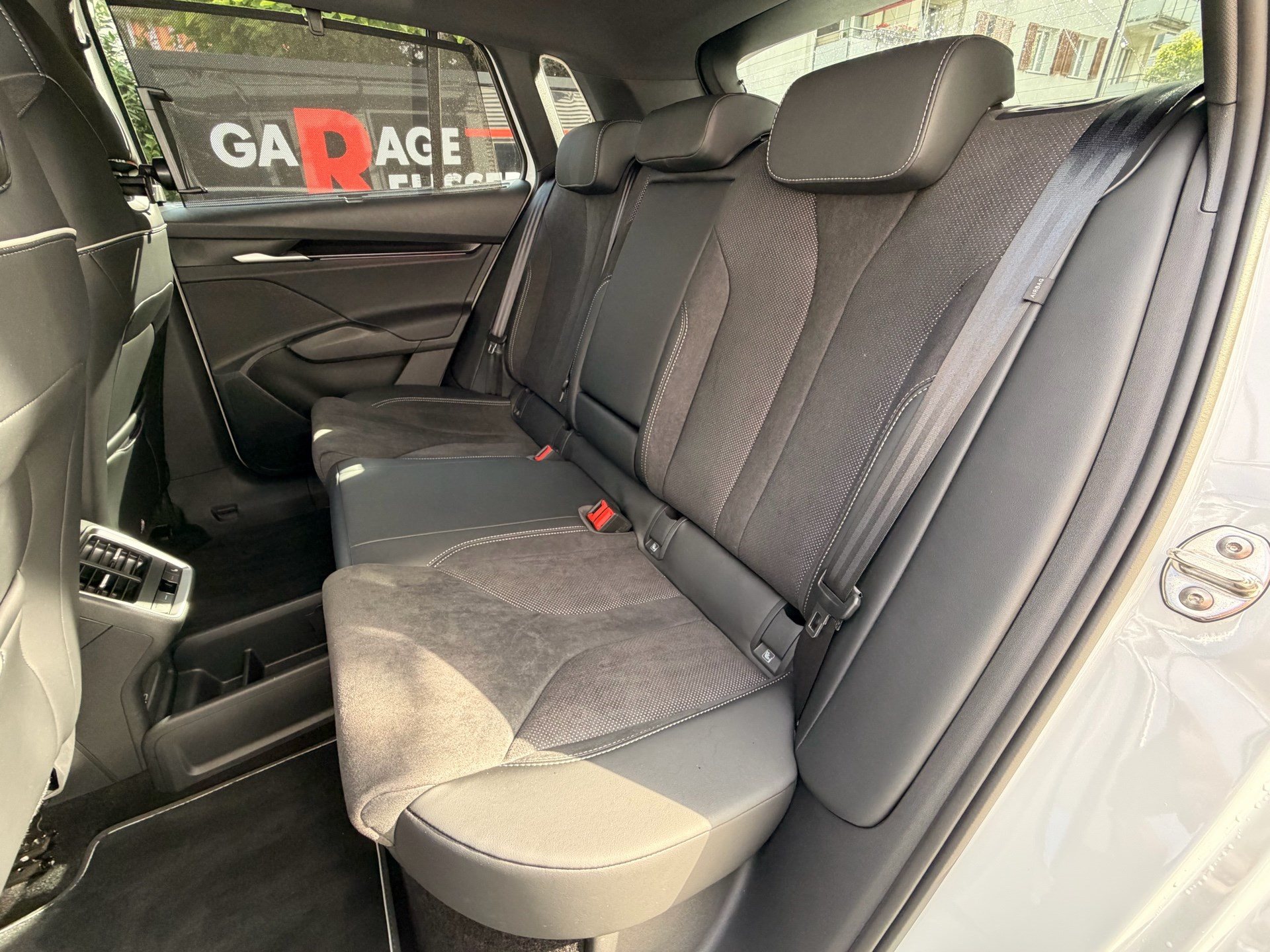 SKODA Elroq 85 Sportline *** TOP AUSSTATTUNG ***-image-28