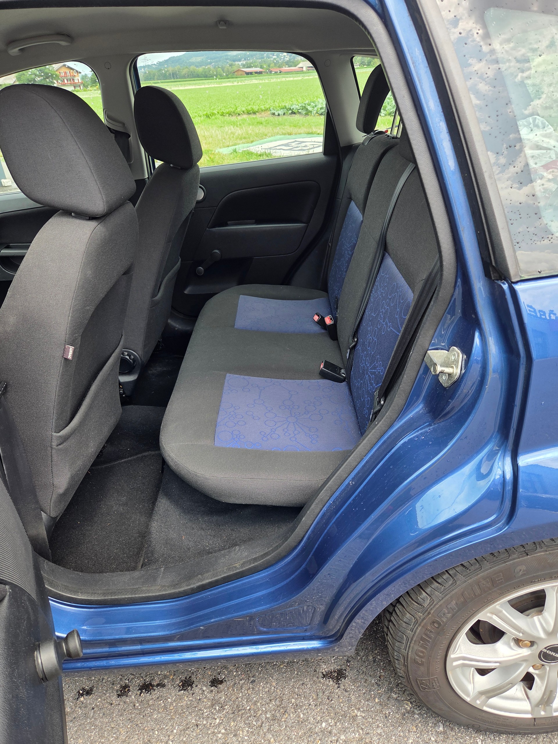 FORD FIESTA-image-9
