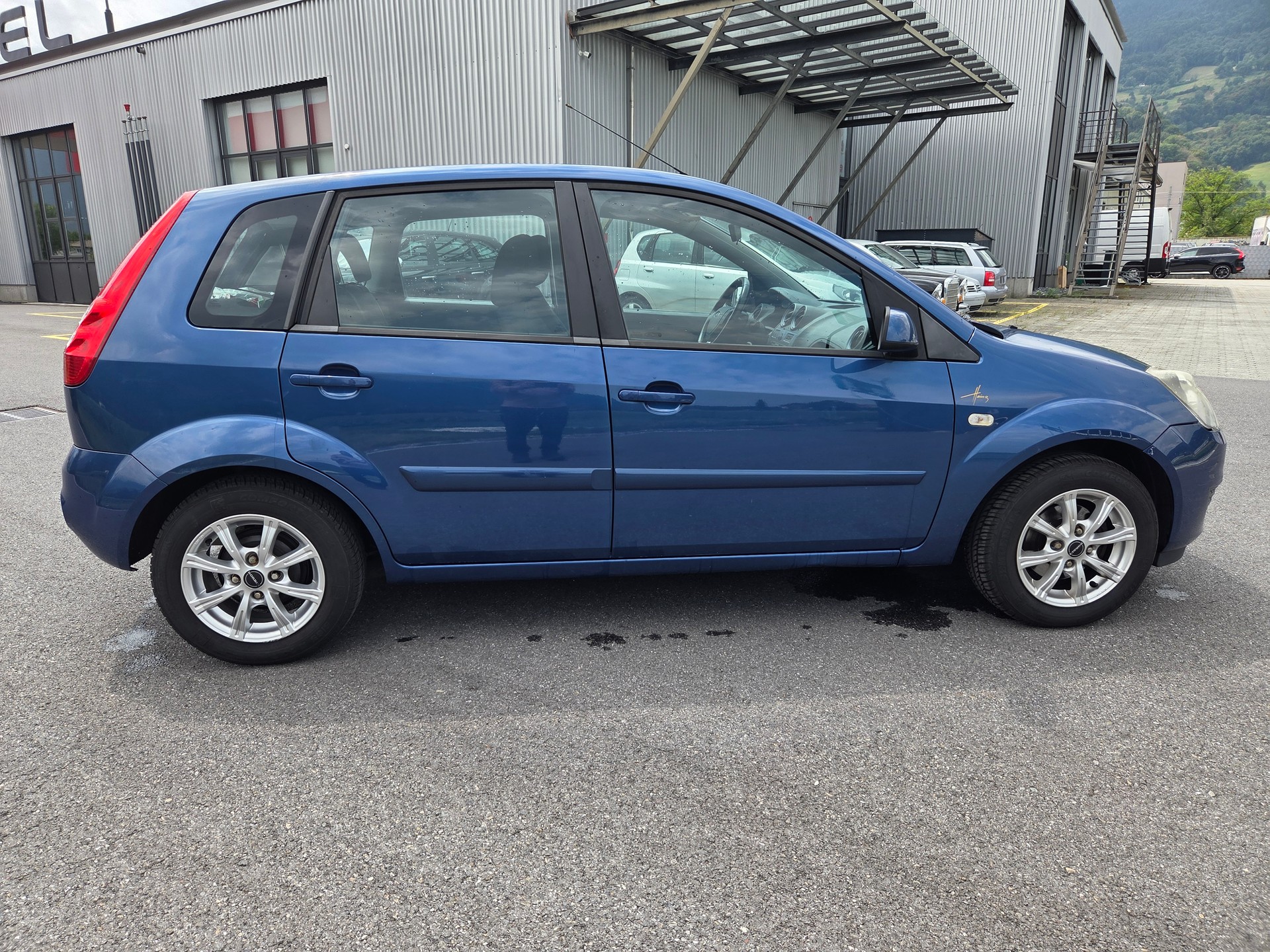 FORD FIESTA-image-3