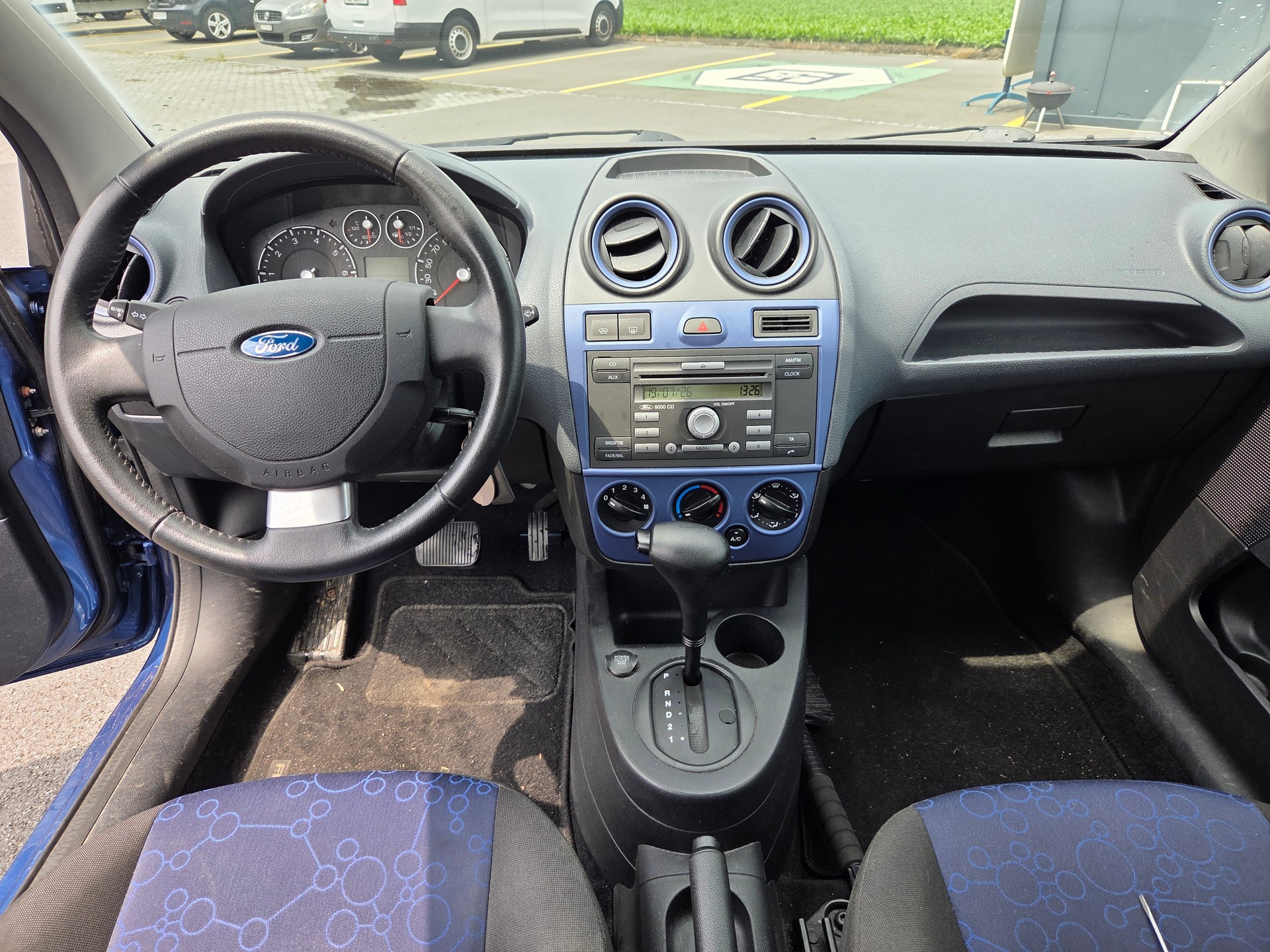 FORD FIESTA-image-8
