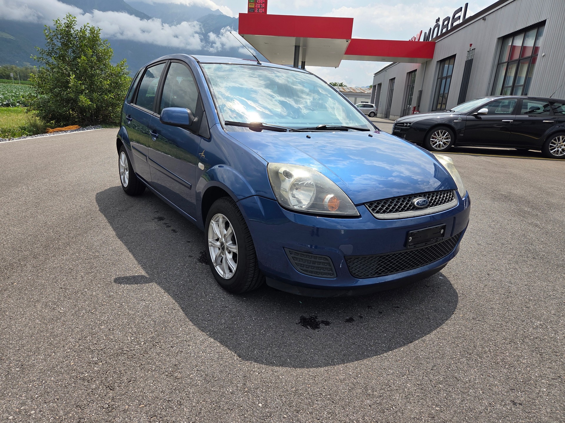 FORD FIESTA-image-2