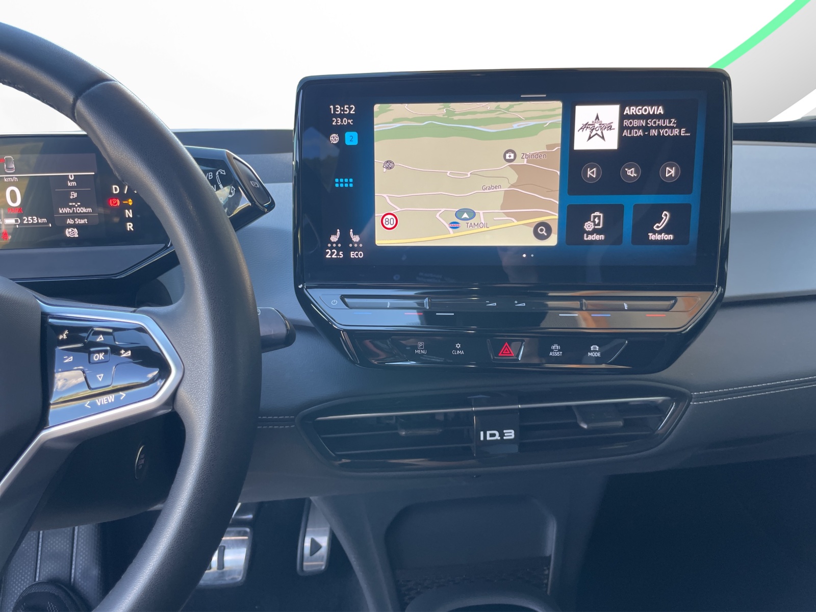 VW ID.3 Pro 58 kWh Pro-image-10