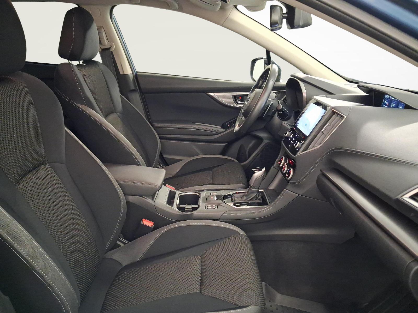 SUBARU Impreza 2.0i e-Boxer Swiss Plus-image-9