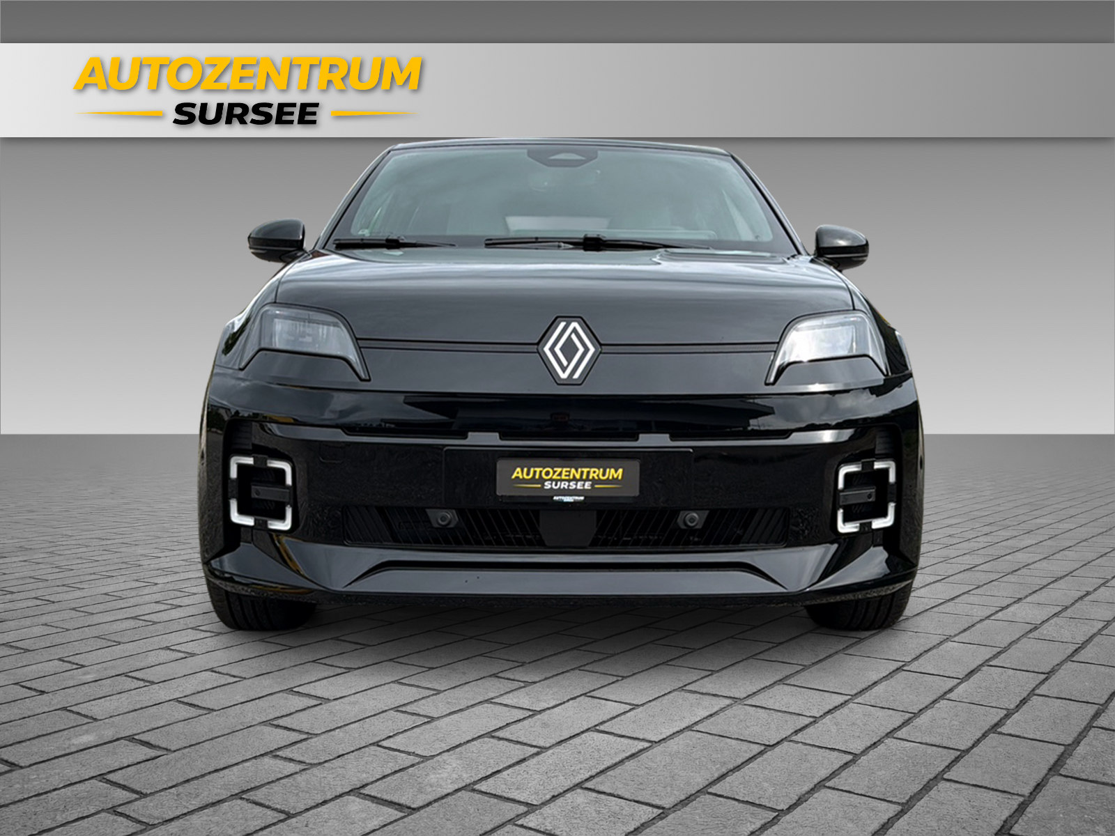 RENAULT R5 E-Tech Comfort Range Roland Garros-image-11