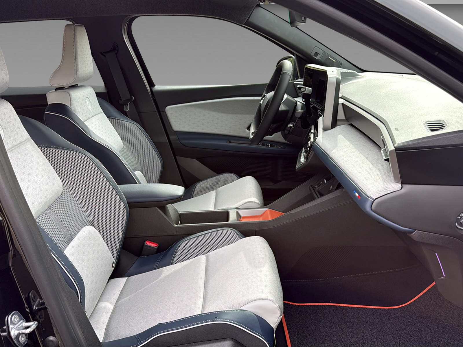 RENAULT R5 E-Tech Comfort Range Roland Garros-image-19