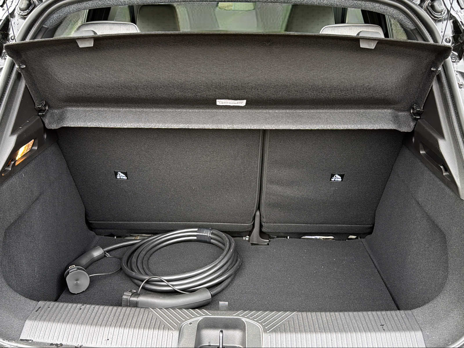 RENAULT R5 E-Tech Comfort Range Roland Garros-image-22