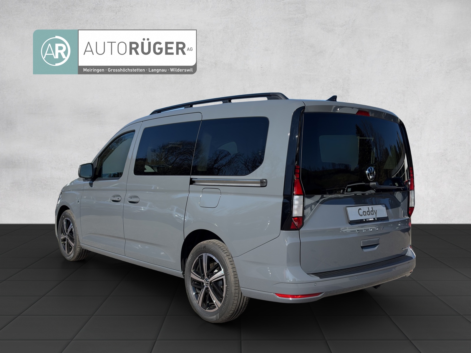 VW Caddy Cargo 2.0TDI Maxi 4Motion-image-3