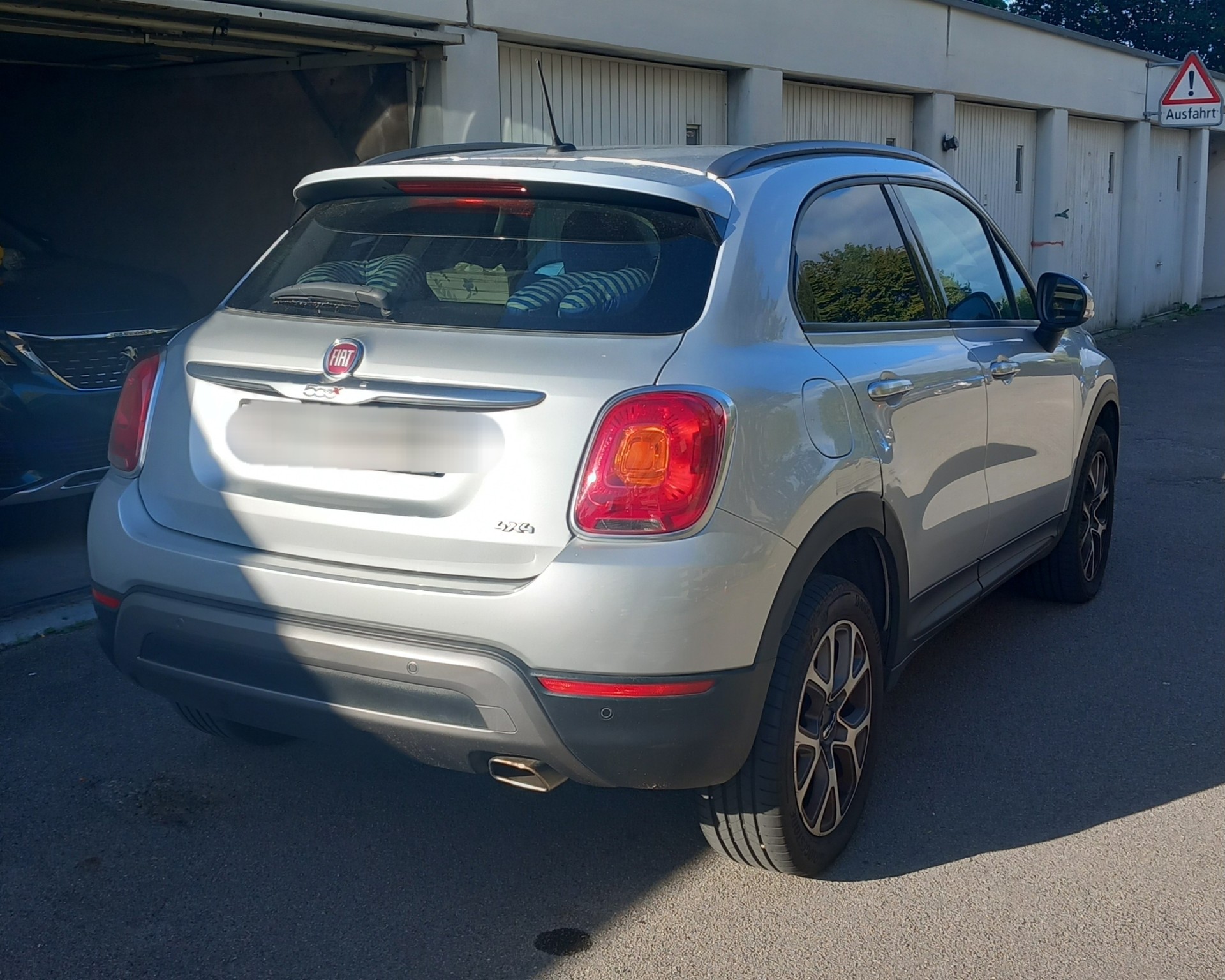 FIAT 500X 2.0 MJ Cross 4x4 Automatic-image-5