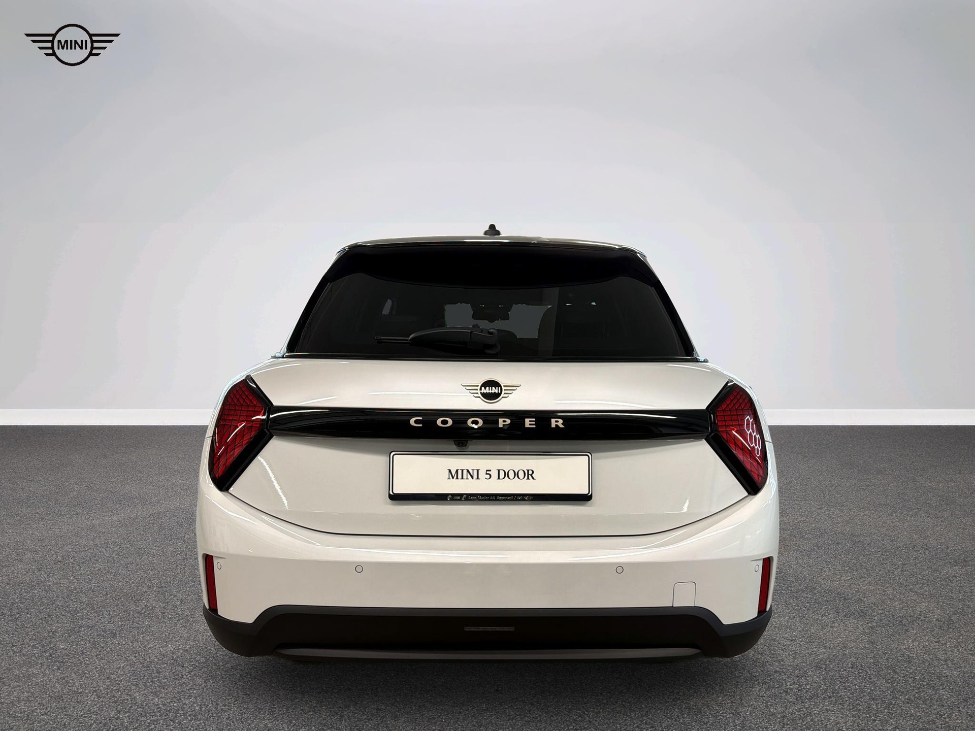 MINI Cooper 5 door C-image-14