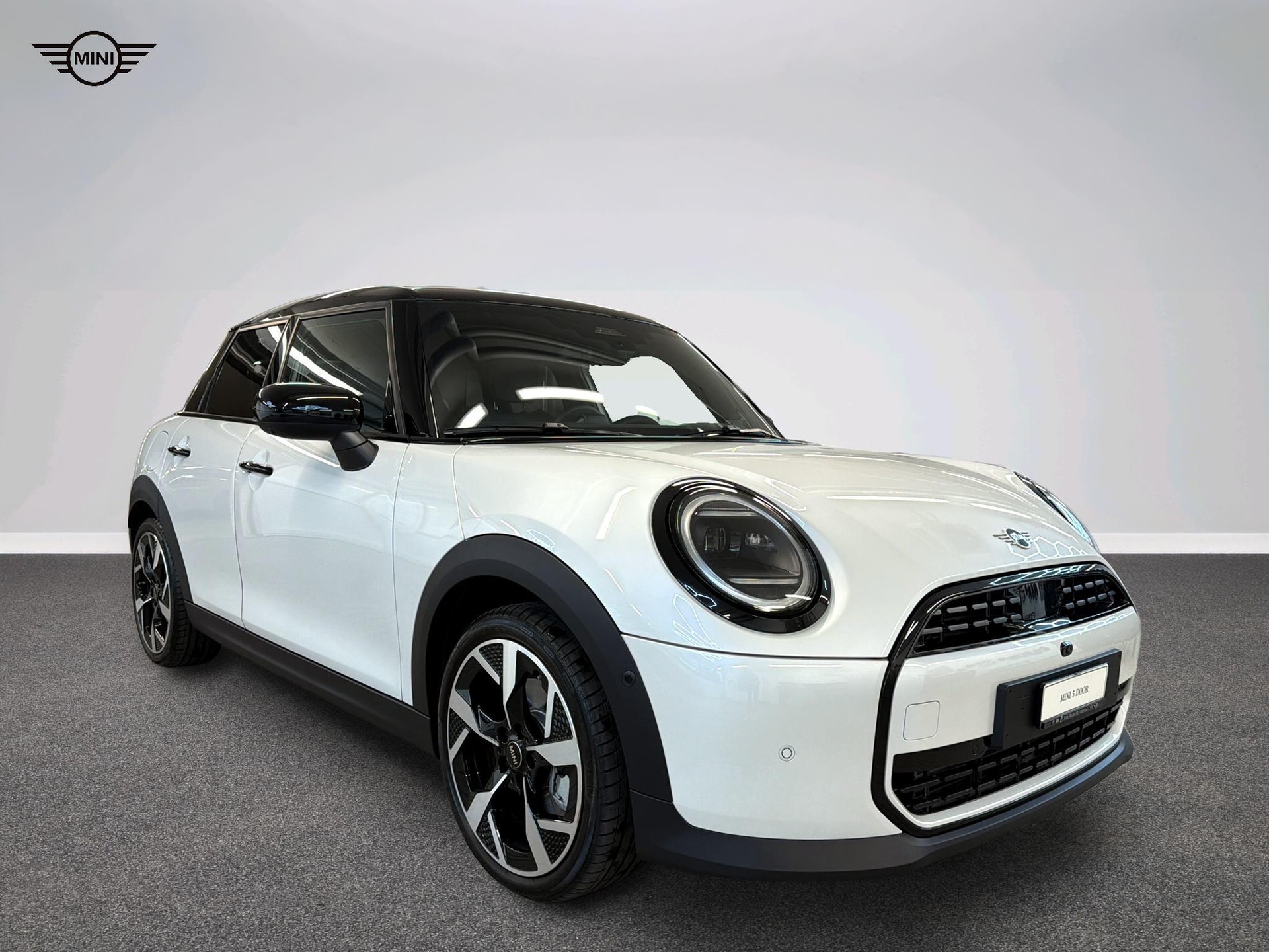 MINI Cooper 5 door C-image-11