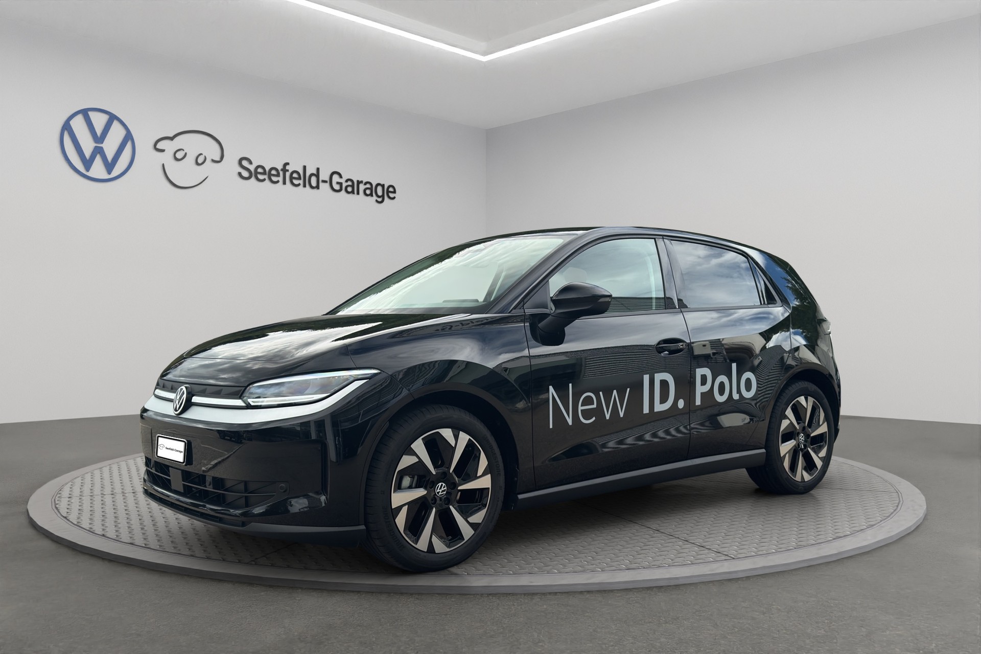 VW ID.Polo 52 kWh Life Edition One-image-0