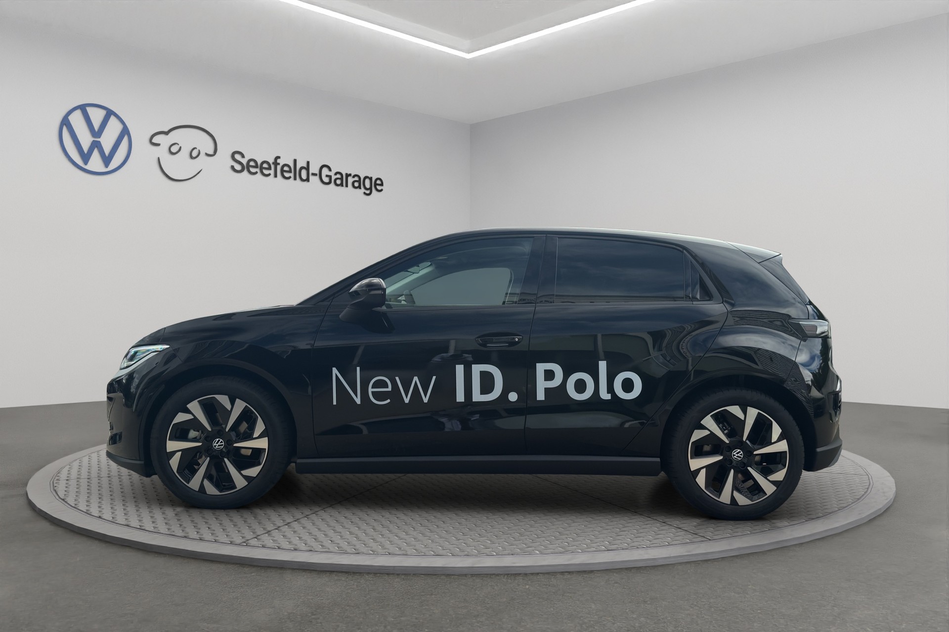 VW ID.Polo 52 kWh Life Edition One-image-2
