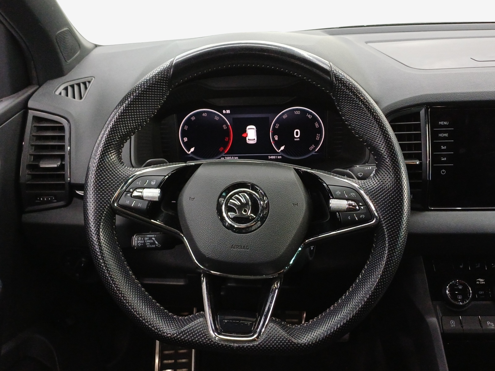 SKODA Karoq 1.5 TSI SportLine DSG-image-9