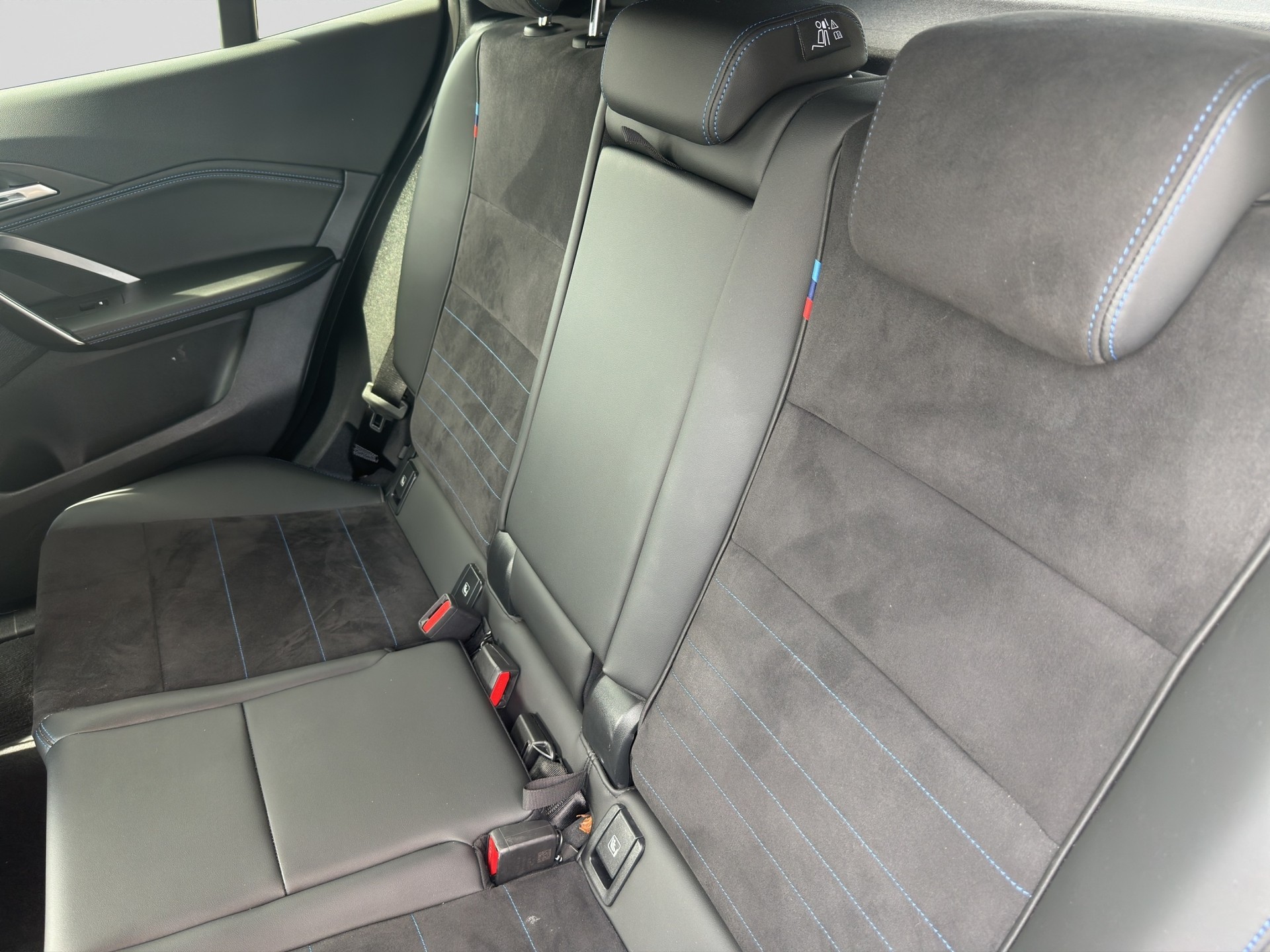 BMW X2 sDrive 20i 48V M Sport Shadow Line-image-7