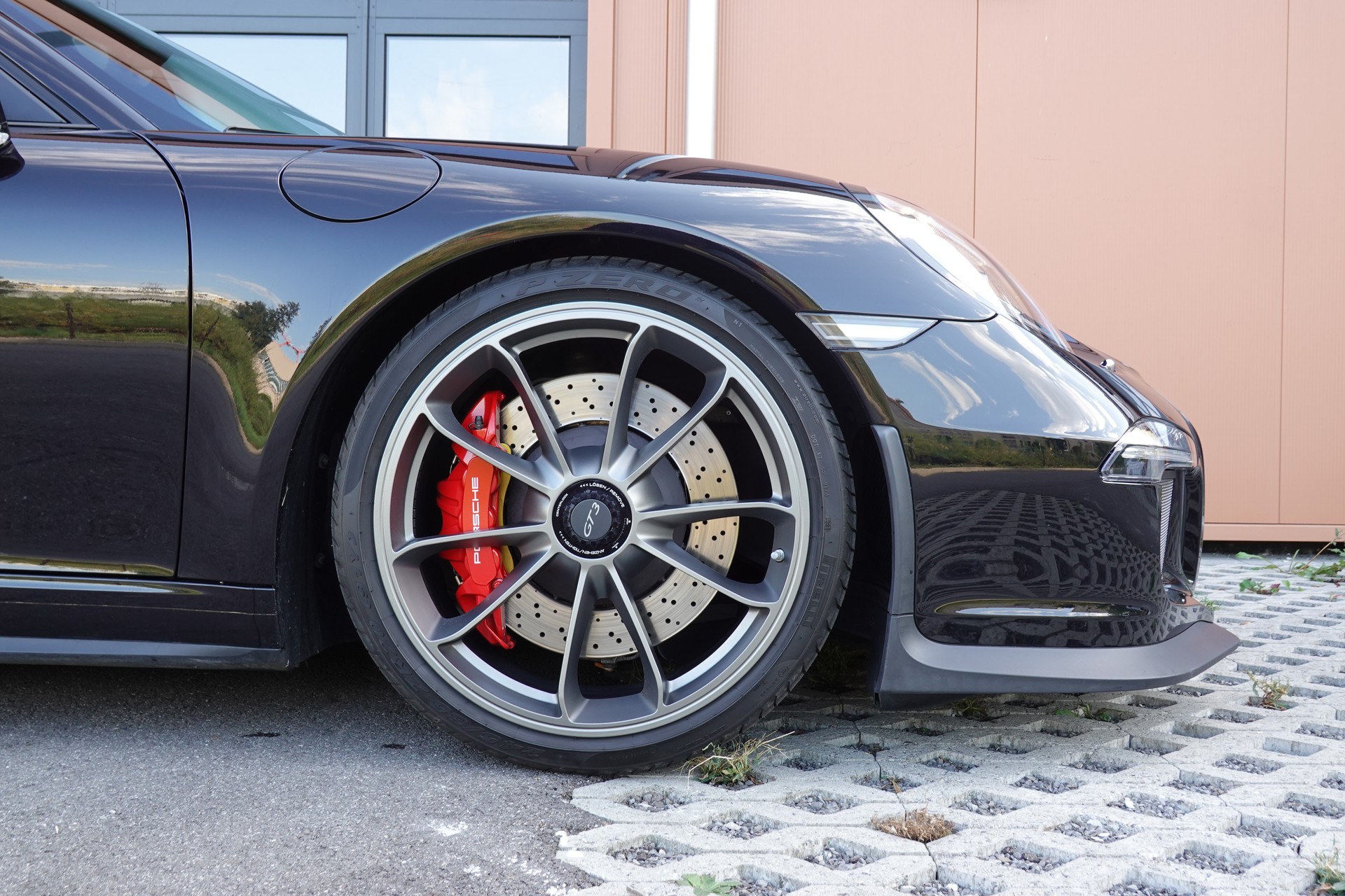 PORSCHE 911 GT3 PDK CH Auto "* Porsche Approved 05/2028 * Pack Clubsport * Sièges 918 Baquet Carbon * Lift Suspension * Phares LED *"-image-4