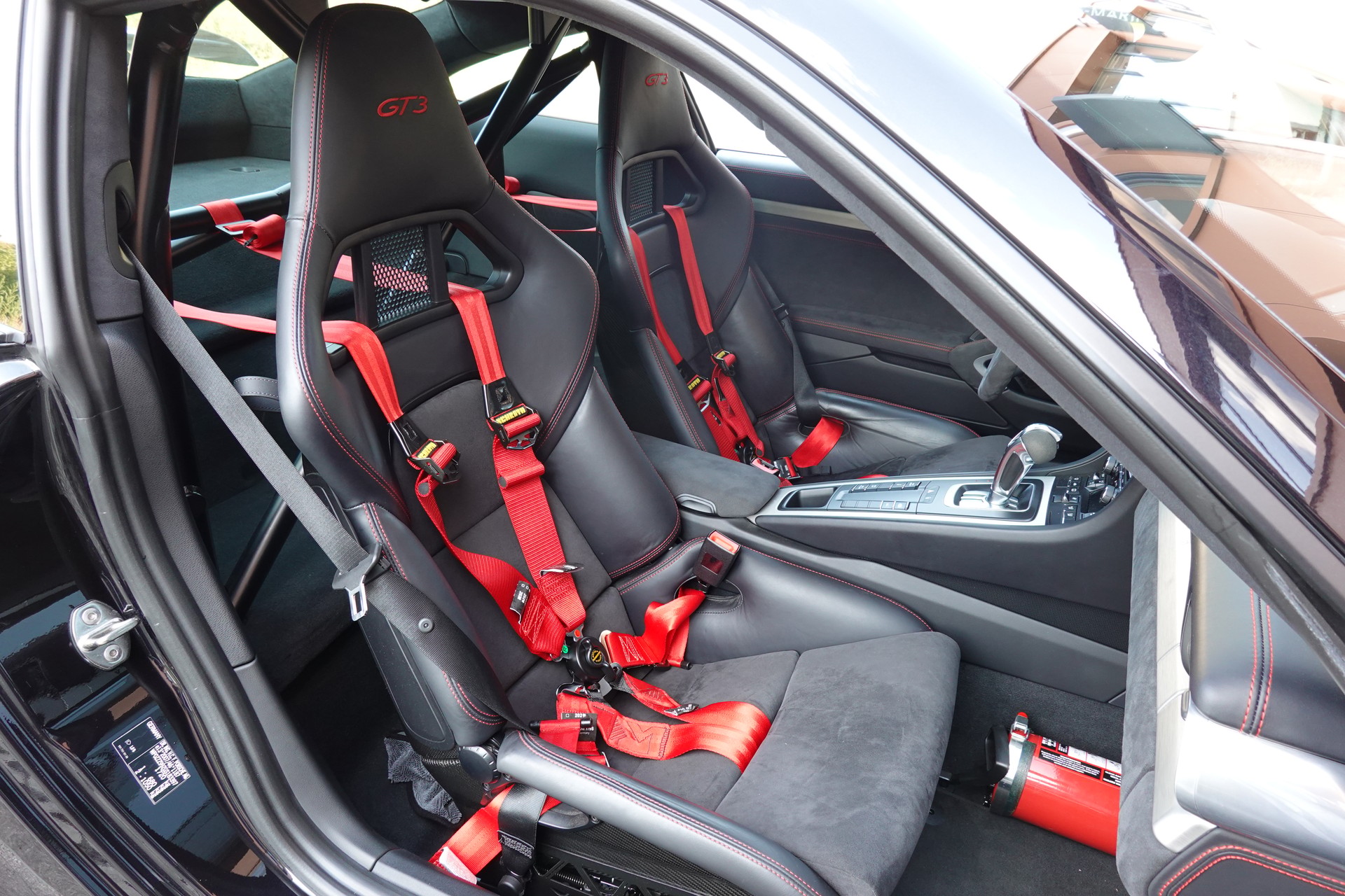 PORSCHE 911 GT3 PDK CH Auto "* Porsche Approved 05/2028 * Pack Clubsport * Sièges 918 Baquet Carbon * Lift Suspension * Phares LED *"-image-23
