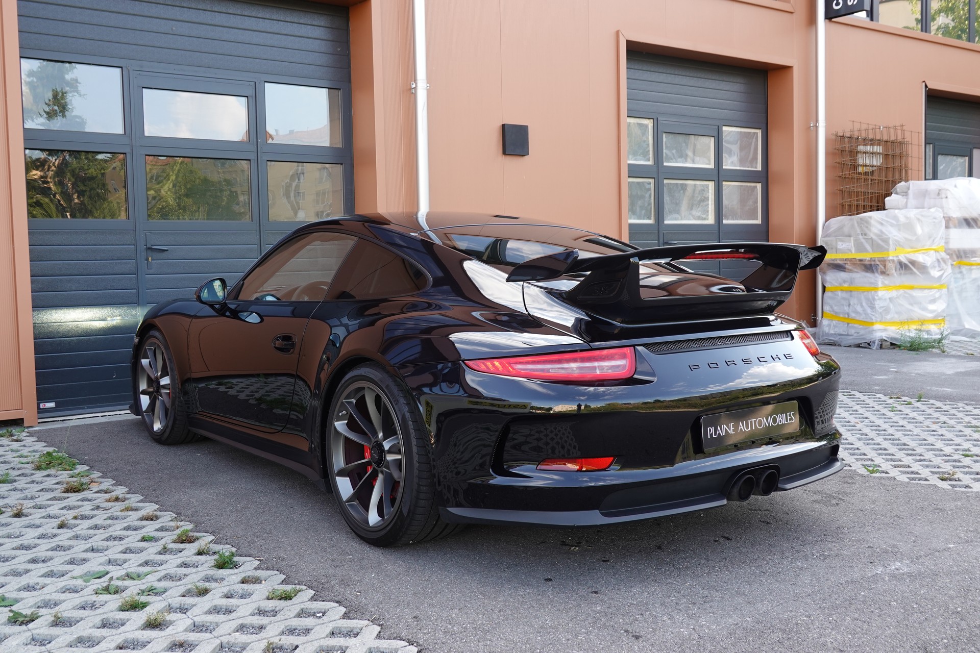 PORSCHE 911 GT3 PDK CH Auto "* Porsche Approved 05/2028 * Pack Clubsport * Sièges 918 Baquet Carbon * Lift Suspension * Phares LED *"-image-9