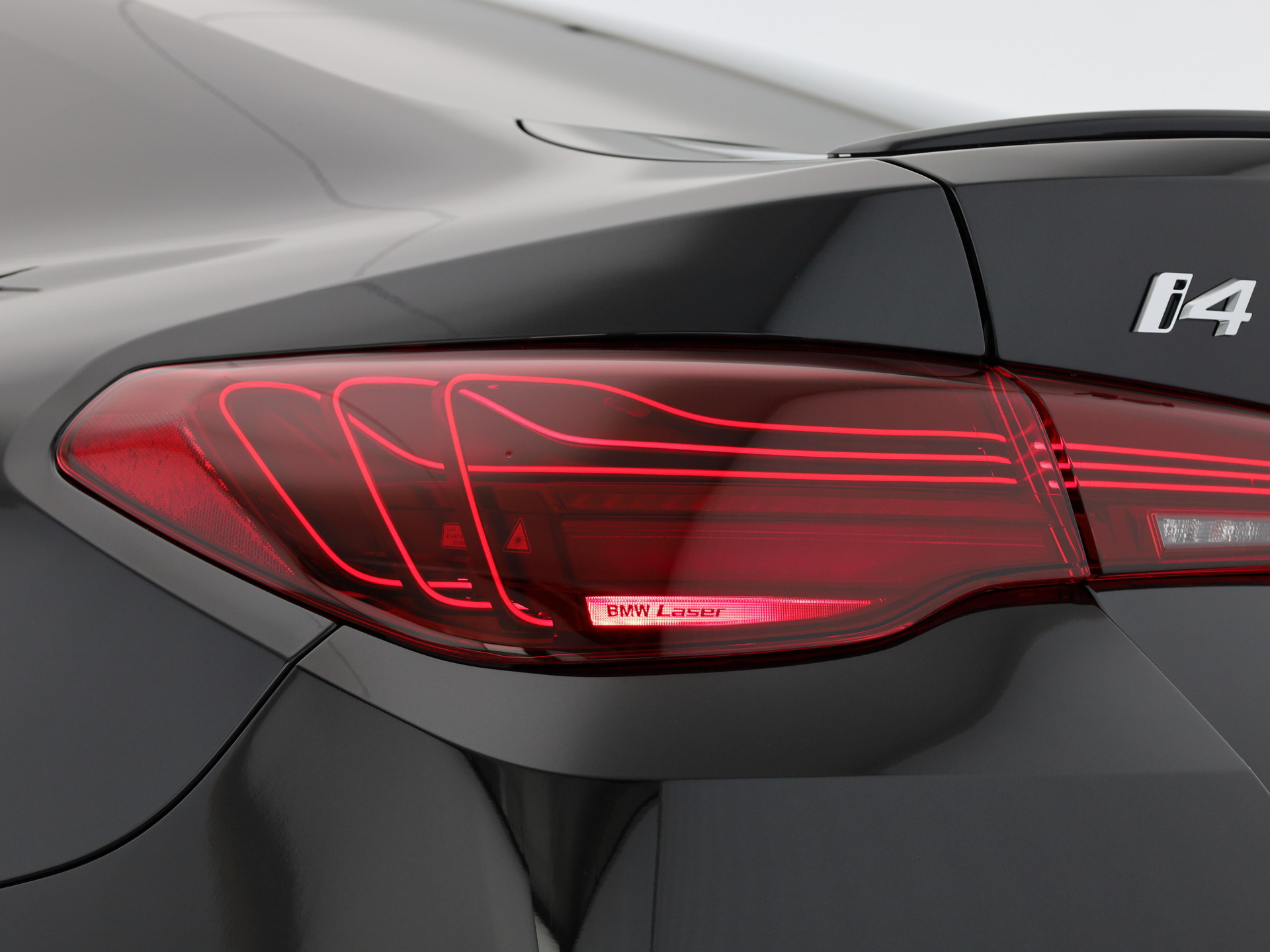 BMW i4 M60 xDrive Gran Coupé-image-6