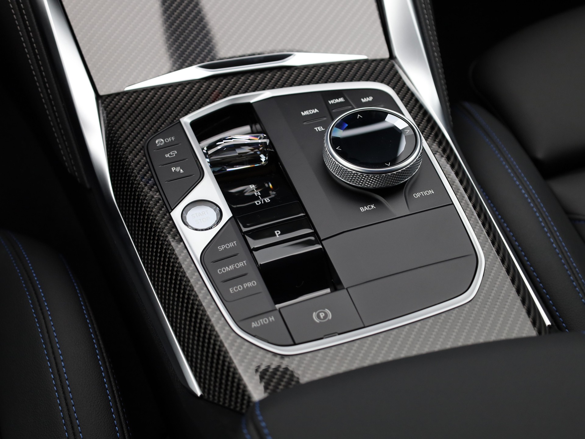 BMW i4 M60 xDrive Gran Coupé-image-19