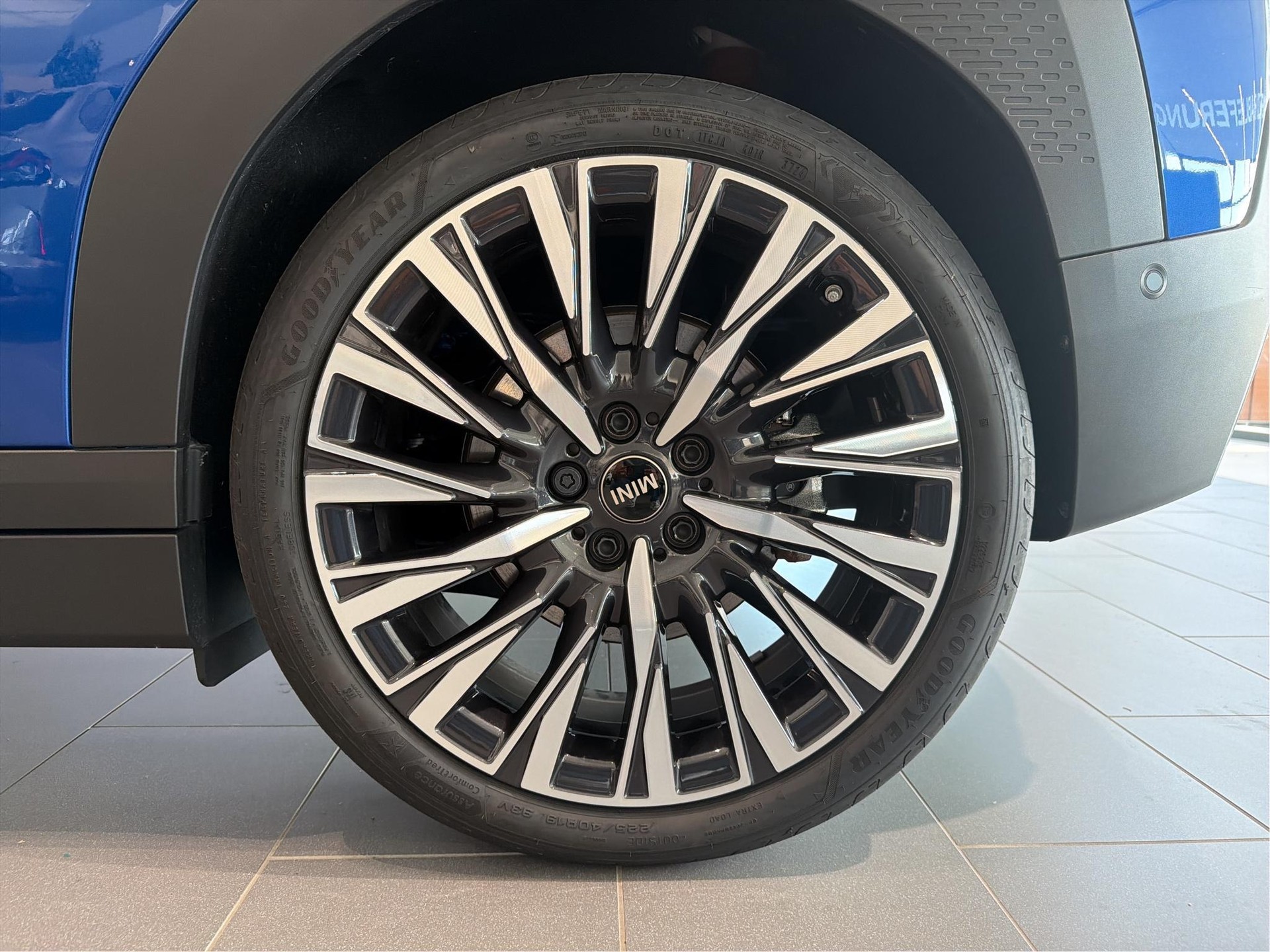 MINI Aceman SE-image-6