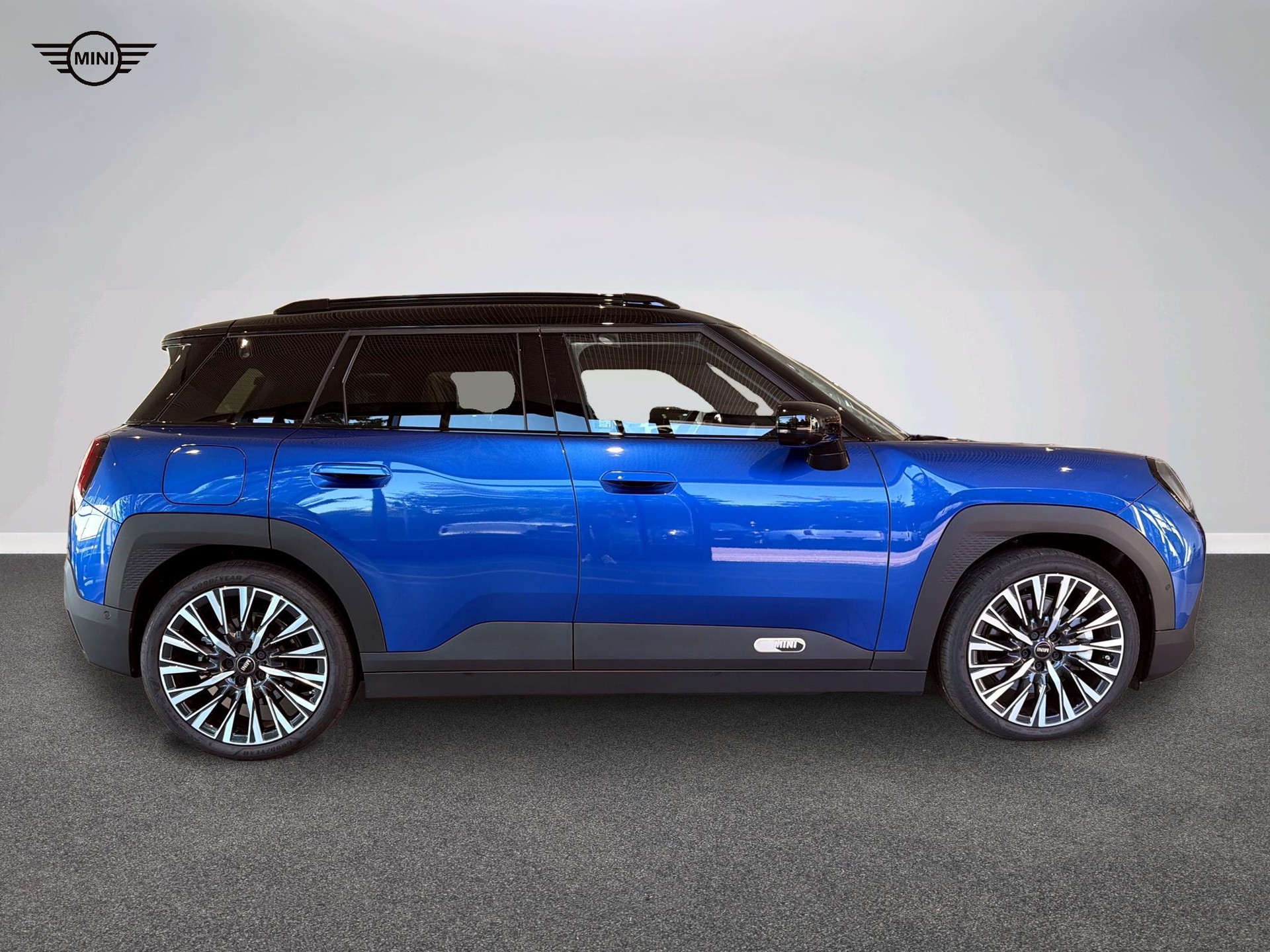 MINI Aceman SE-image-1