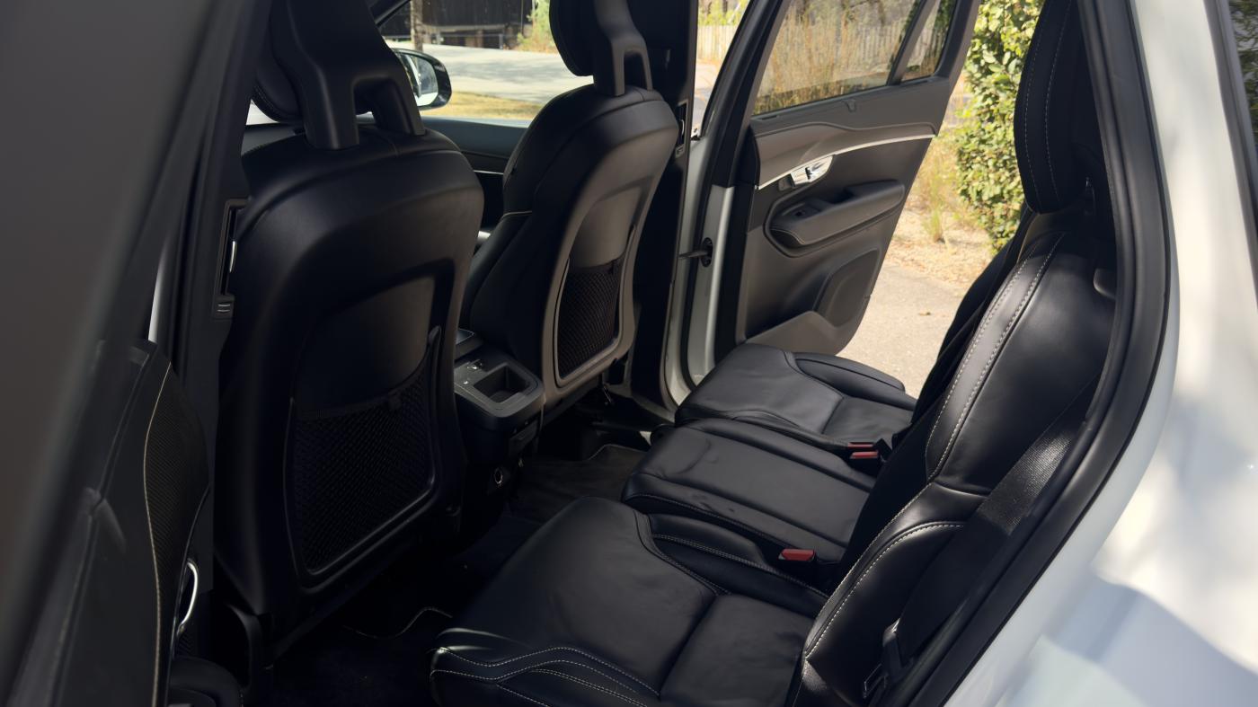 VOLVO XC90 B5 Diesel Mild Hybrid AWD R-Design Geartronic-image-8