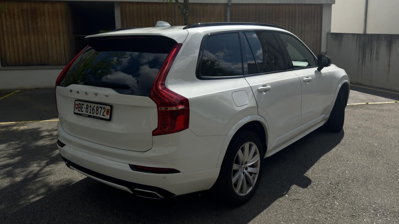 VOLVO XC90 B5 Diesel Mild Hybrid AWD R-Design Geartronic-showroom-element-3