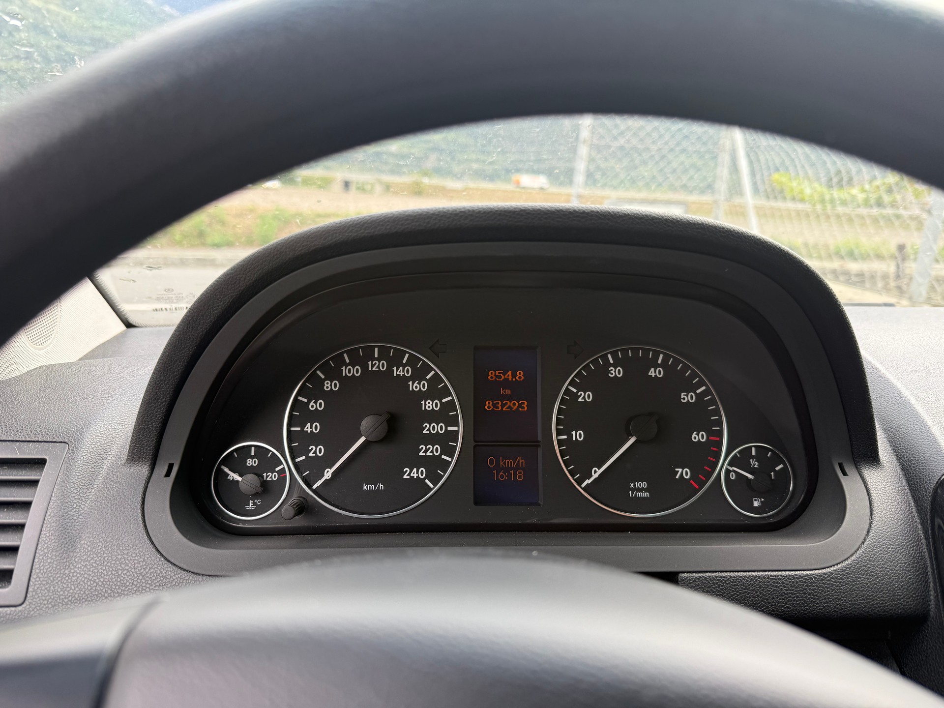 MERCEDES-BENZ A 170-image-5