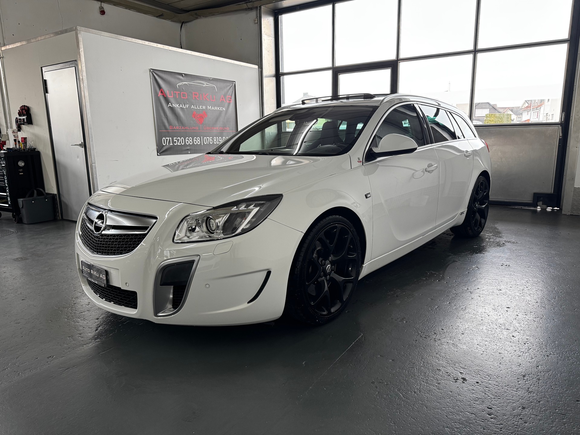 OPEL Insignia Sports Tourer 2.8 Turbo OPC 4WD Automatic-image-5