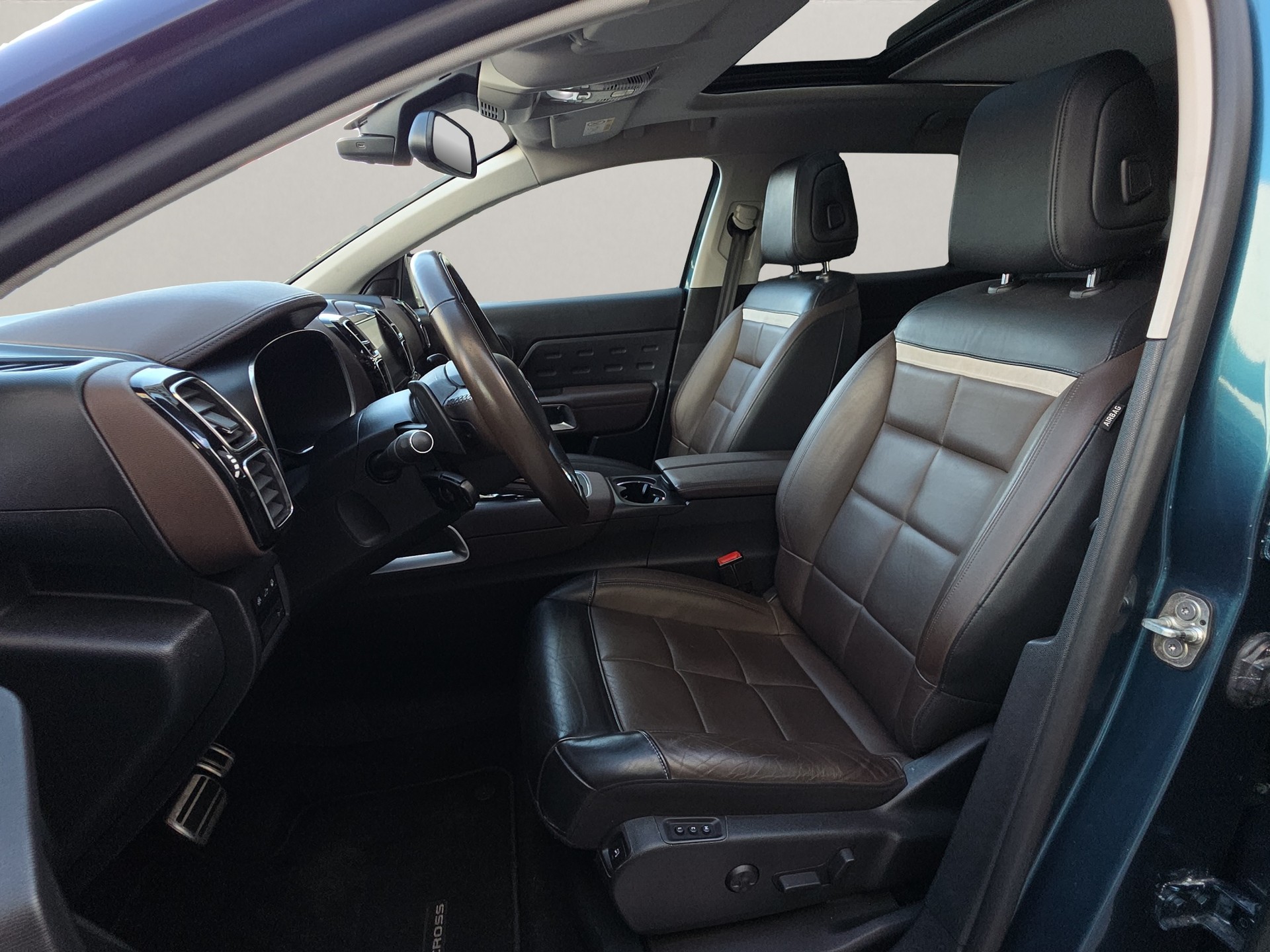 CITROEN C5 Aircross 1.5 BlueHD Shine EAT8-image-12