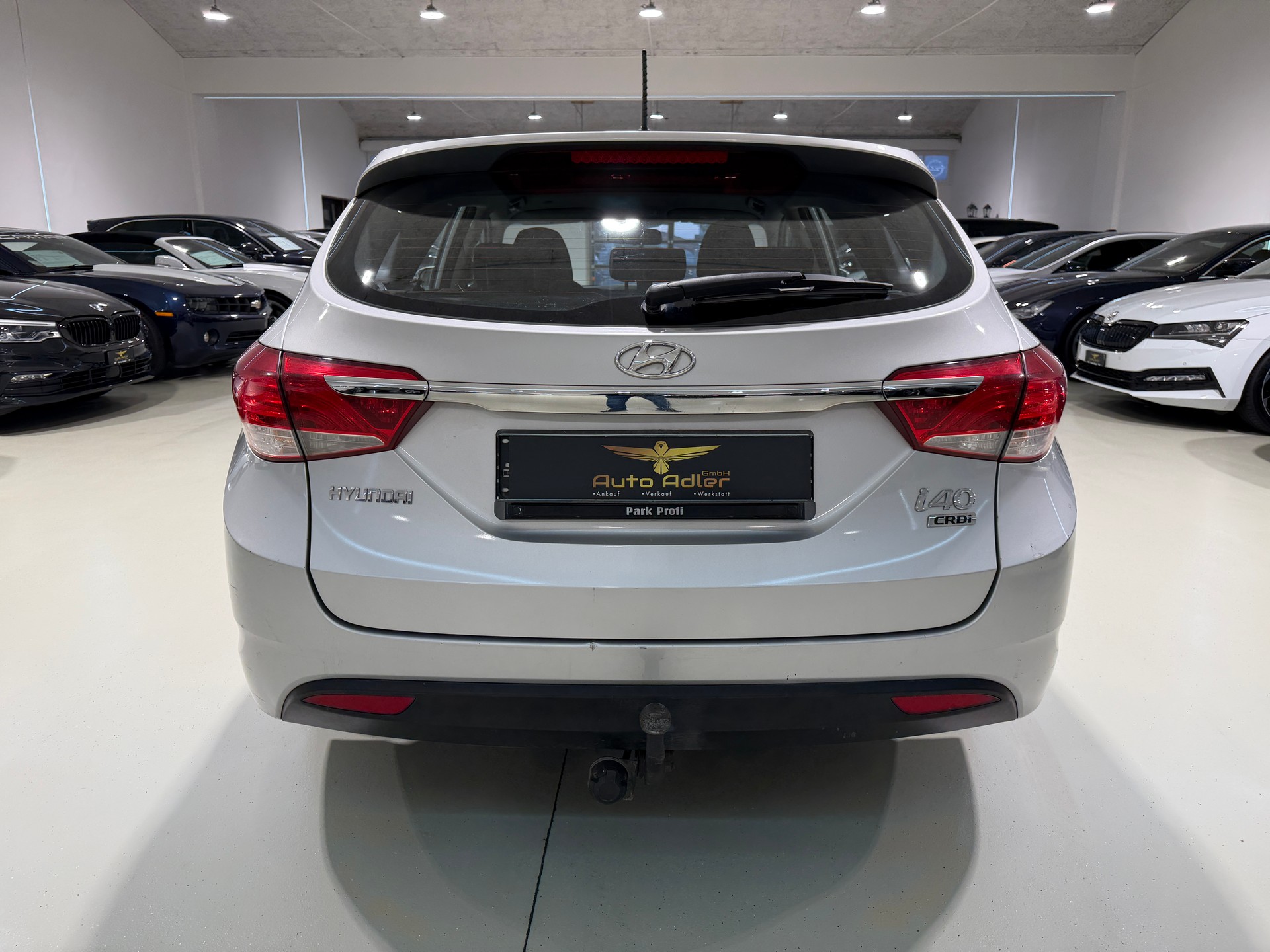 HYUNDAI i40 Wagon 1.7 CRDI Premium-image-6