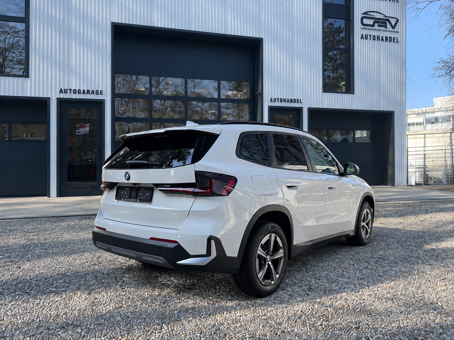 BMW X1 xDrive 20d 48V xLine-image-7
