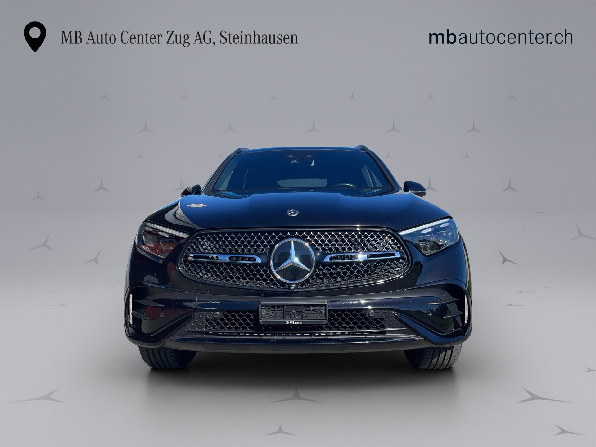 MERCEDES-BENZ GLC 300 e AMG Line 4matic-image-8