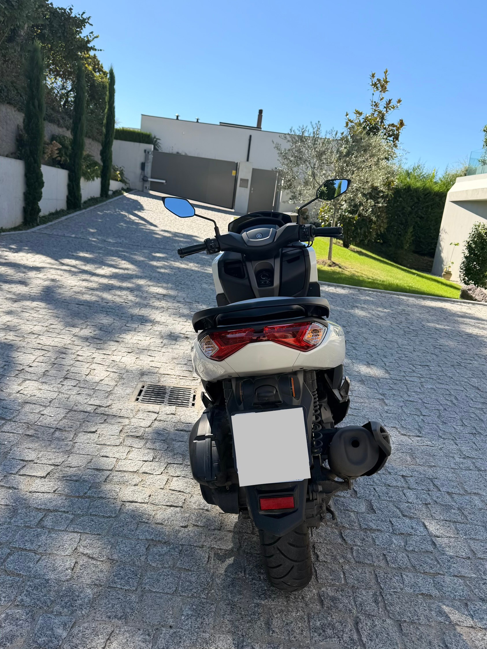 YAMAHA N-MAX GPD125A-image-5