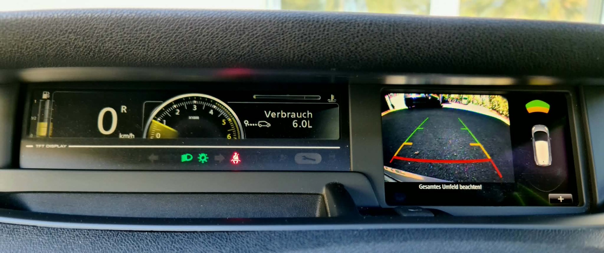 RENAULT Grand Scénic 1.5 dCi Bose EDC-image-17
