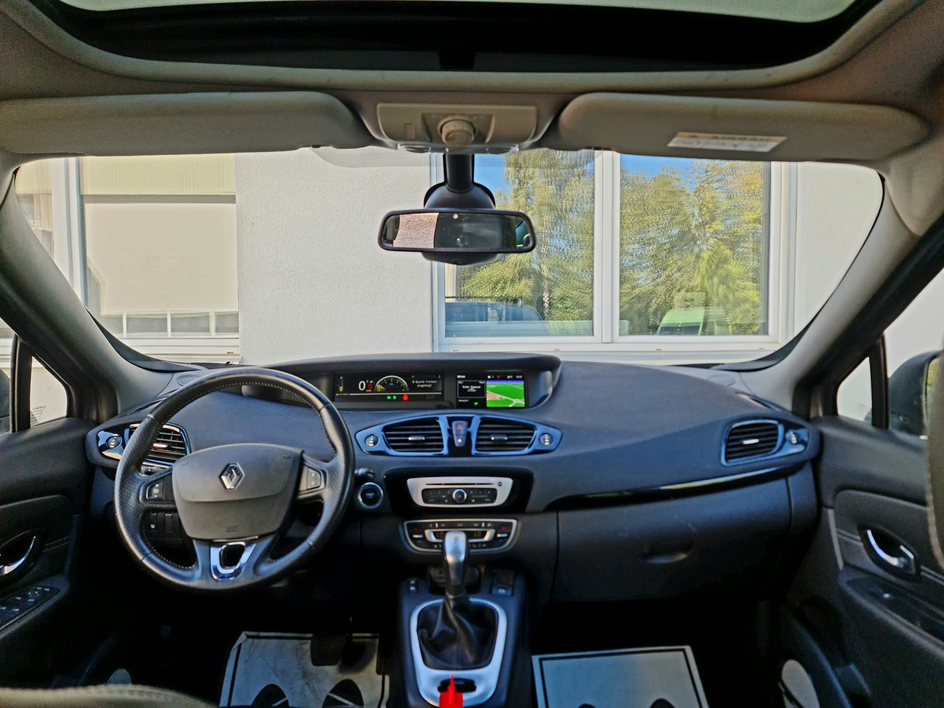 RENAULT Grand Scénic 1.5 dCi Bose EDC-image-13
